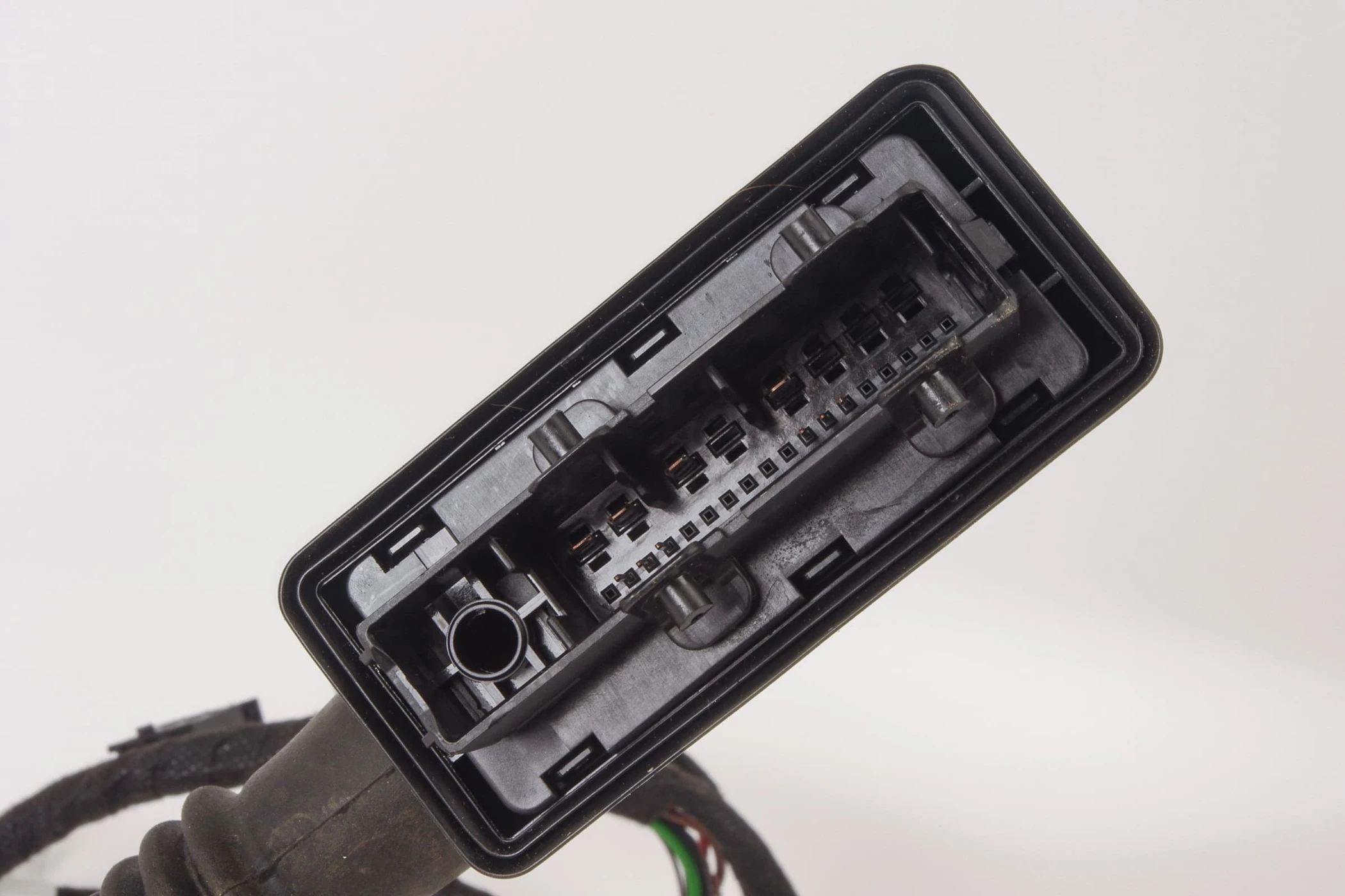 Mercedes 2055401442 Door Wiring Harness - Rear | W205 V205 S205 C205 A205 C