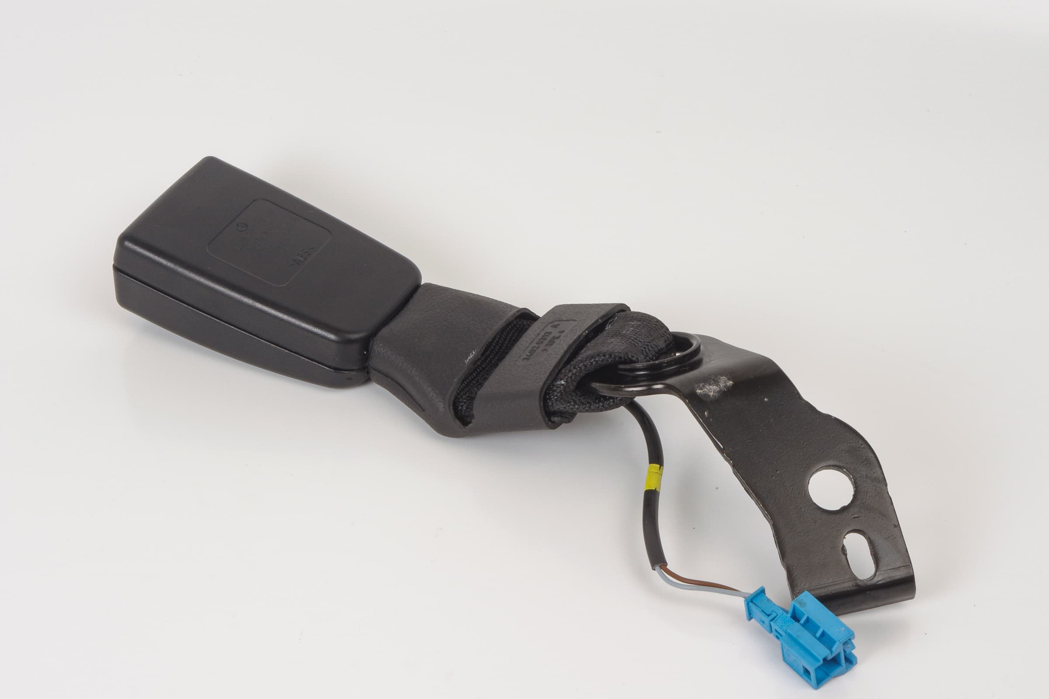 Mercedes 2058600469 Seat Belt Buckles x2 - Rear | W205 S205 C X253 GLC