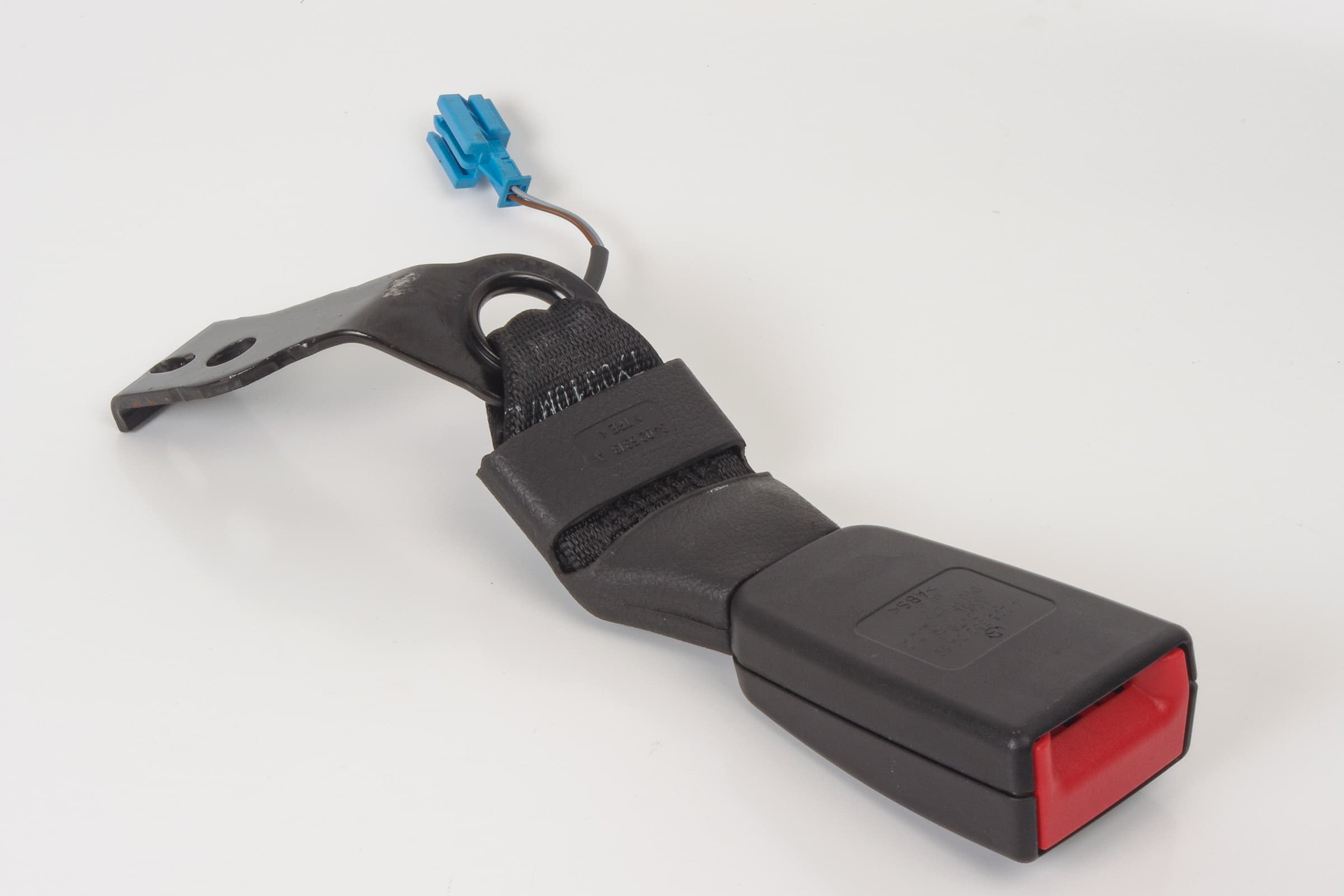 Mercedes 2058600469 Seat Belt Buckles x2 - Rear | W205 S205 C X253 GLC