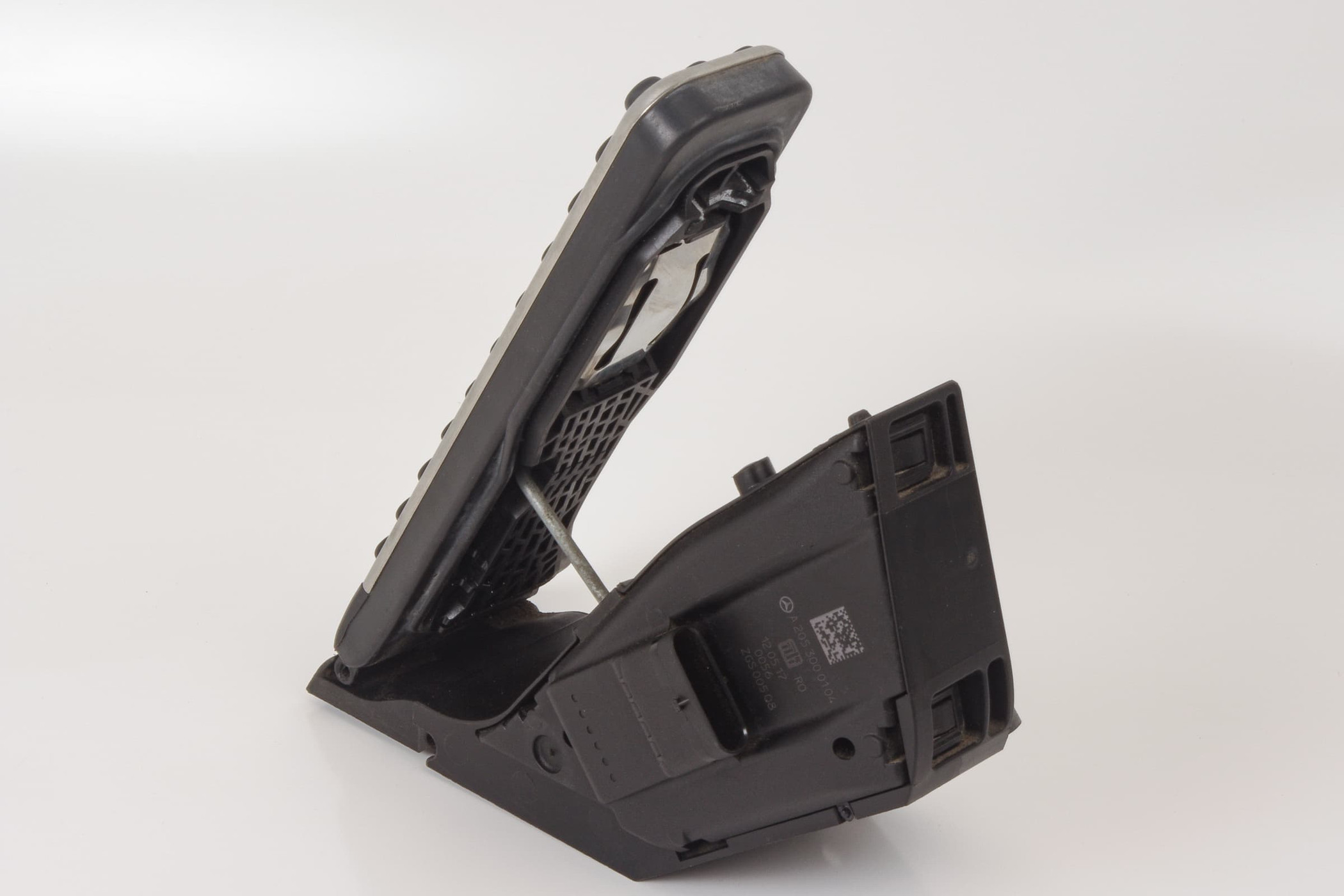 Mercedes 2053000104 Throttle Pedal | W205 C W213 C238 E C217 W222 S