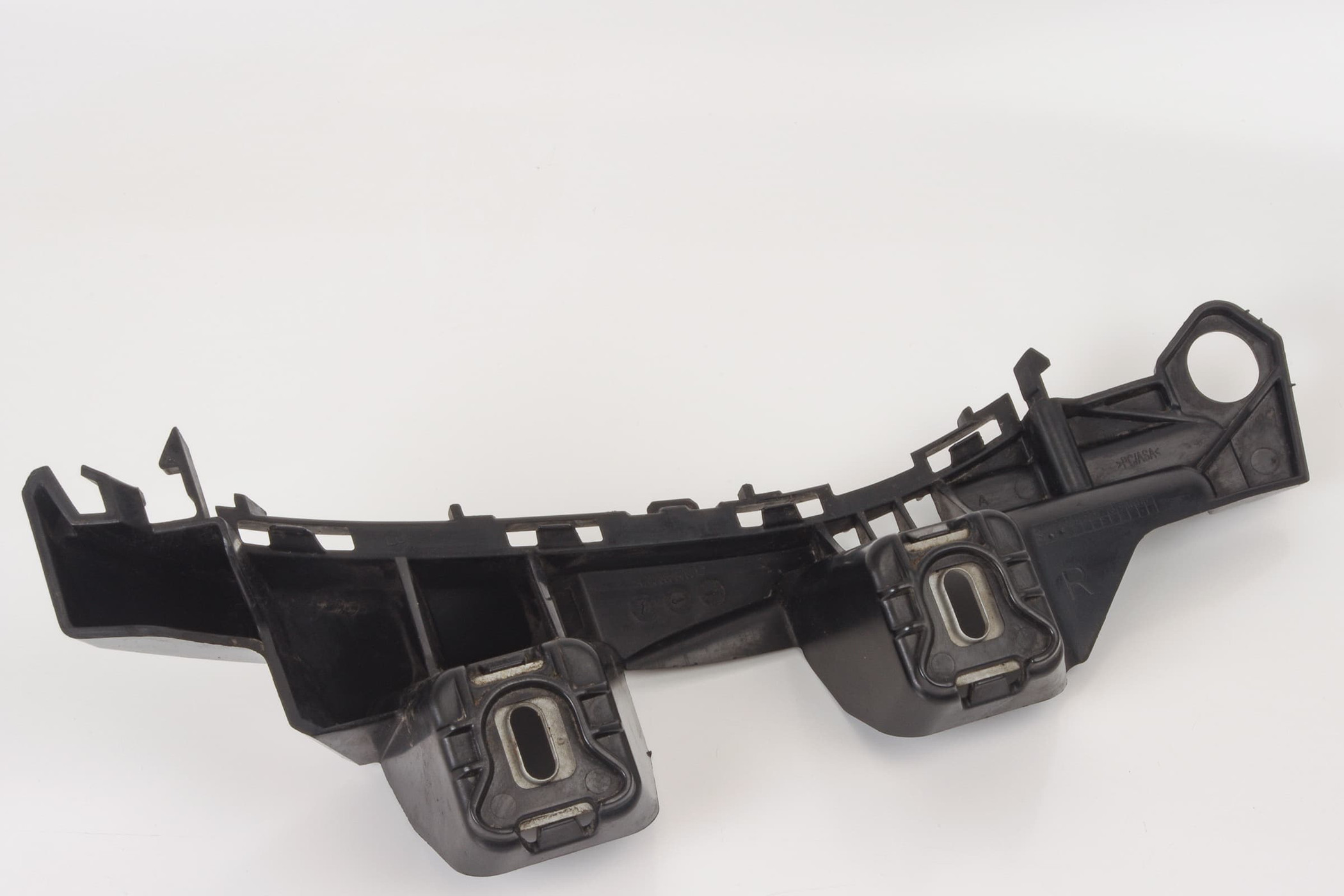 Mercedes 2058850465 Bumper Bracket - Rear Right | W205 V205 C