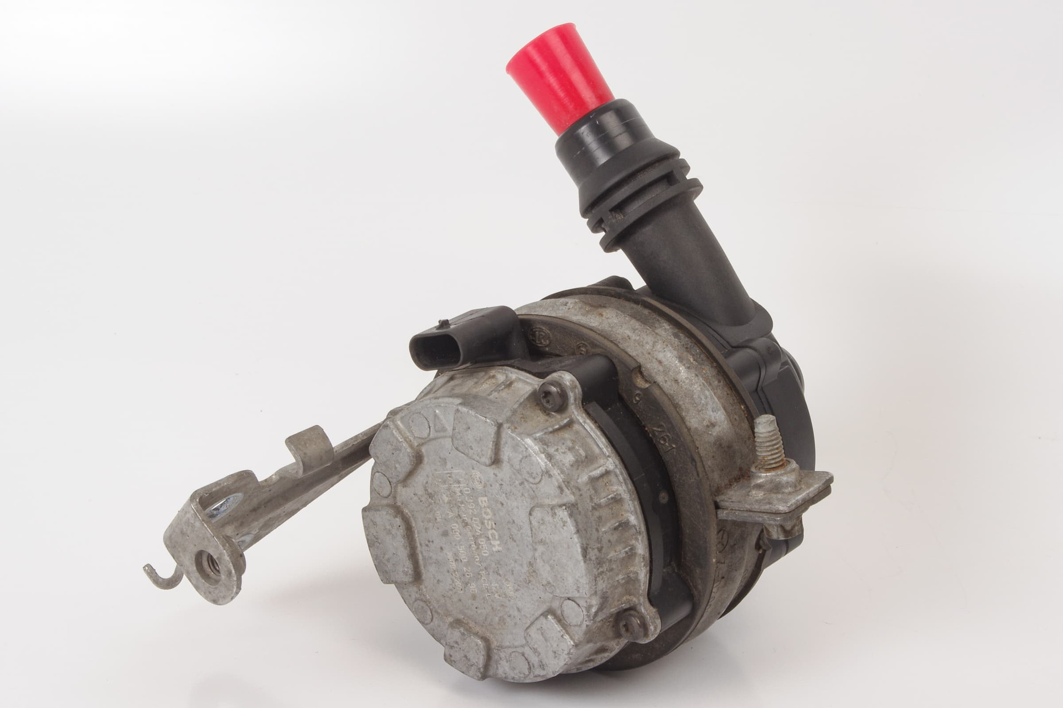 Mercedes 0005002686 Water Pump | W166 M R172 SLK W205 C W213 C238 E W222 S...