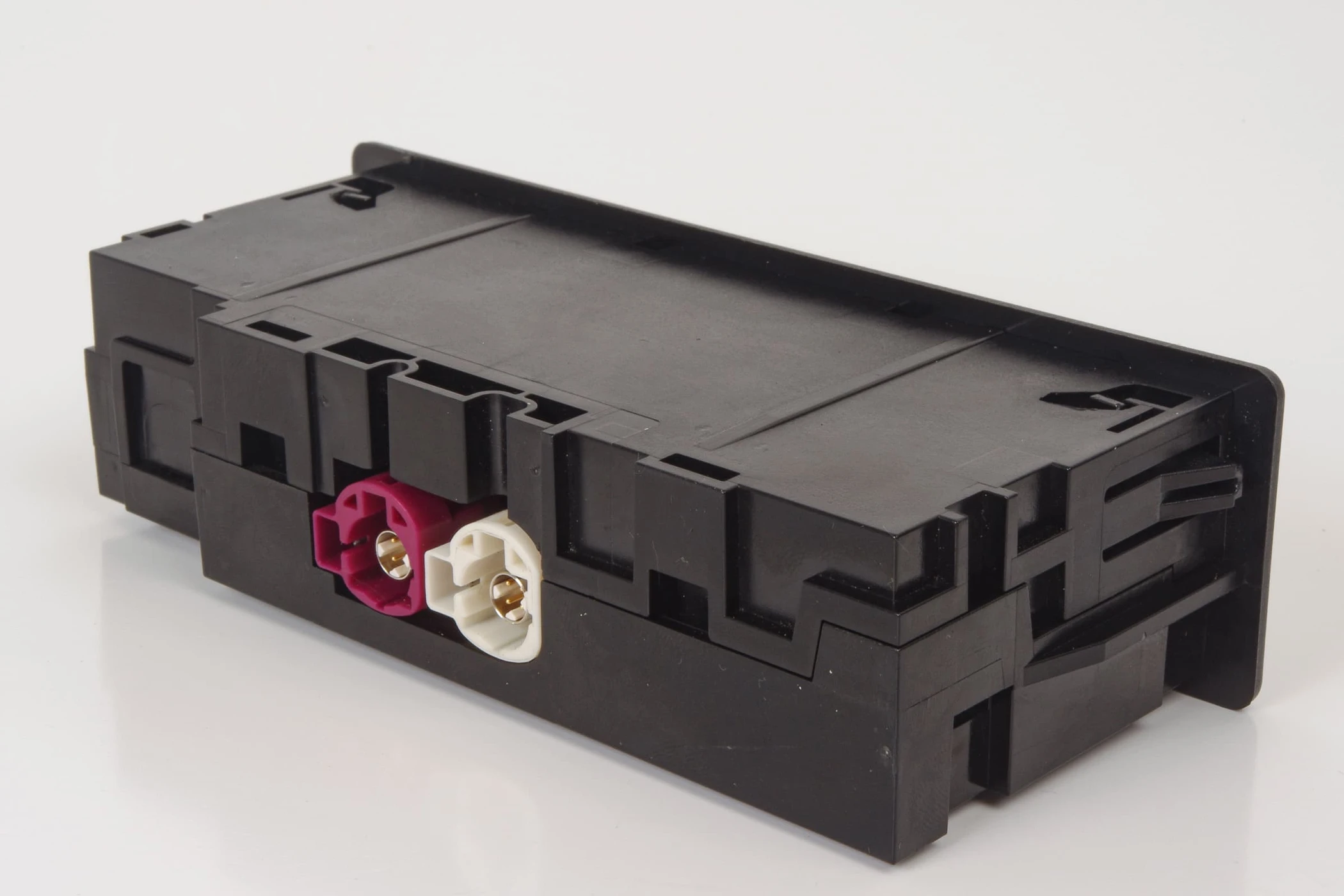 Mercedes 2058200526 USB Card Reader Unit | W205 C W213 C238 E X253 GLC