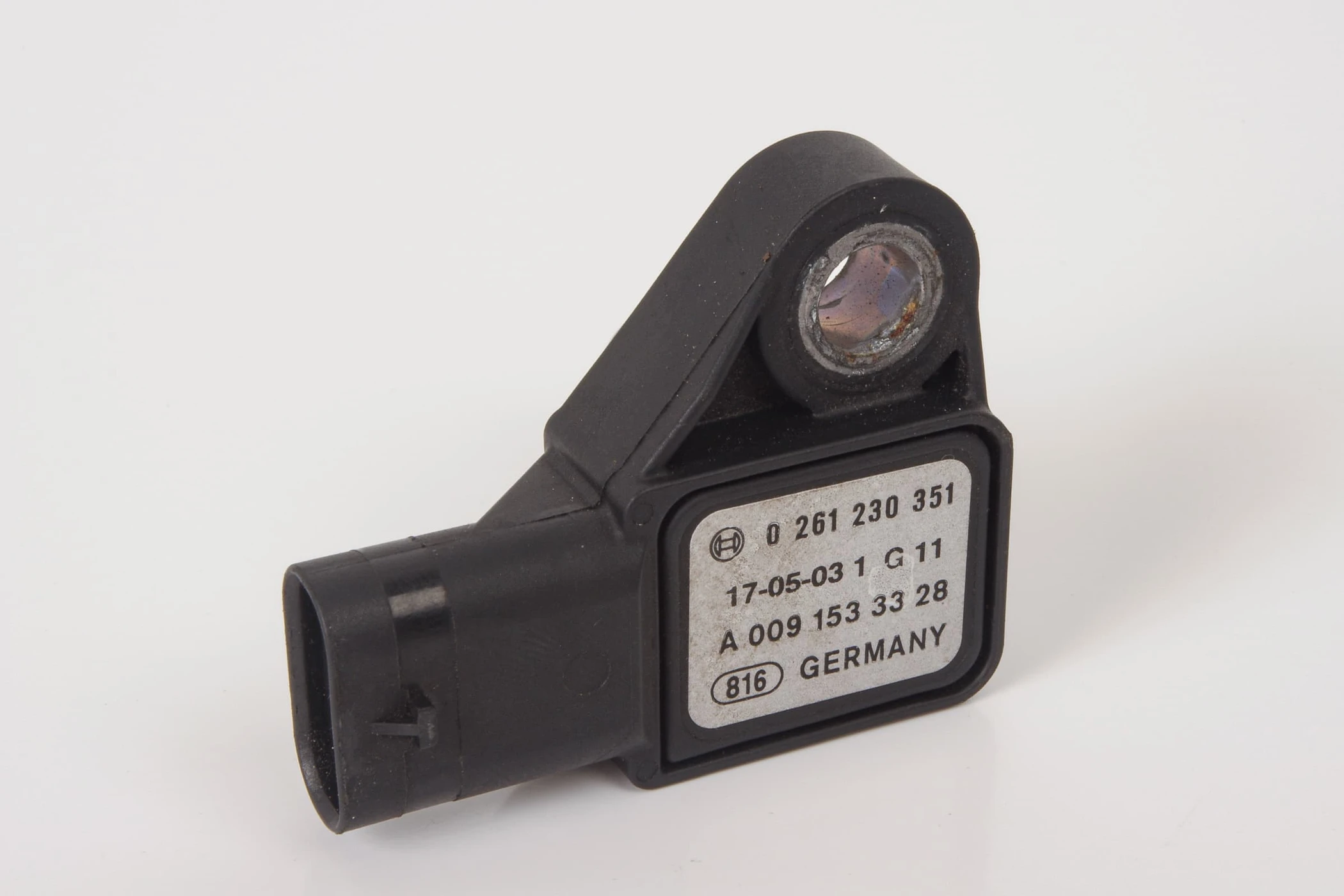Mercedes 0091533328 Pressure Sensor | W166 M X166 GL R172 SLK W205 C C207...