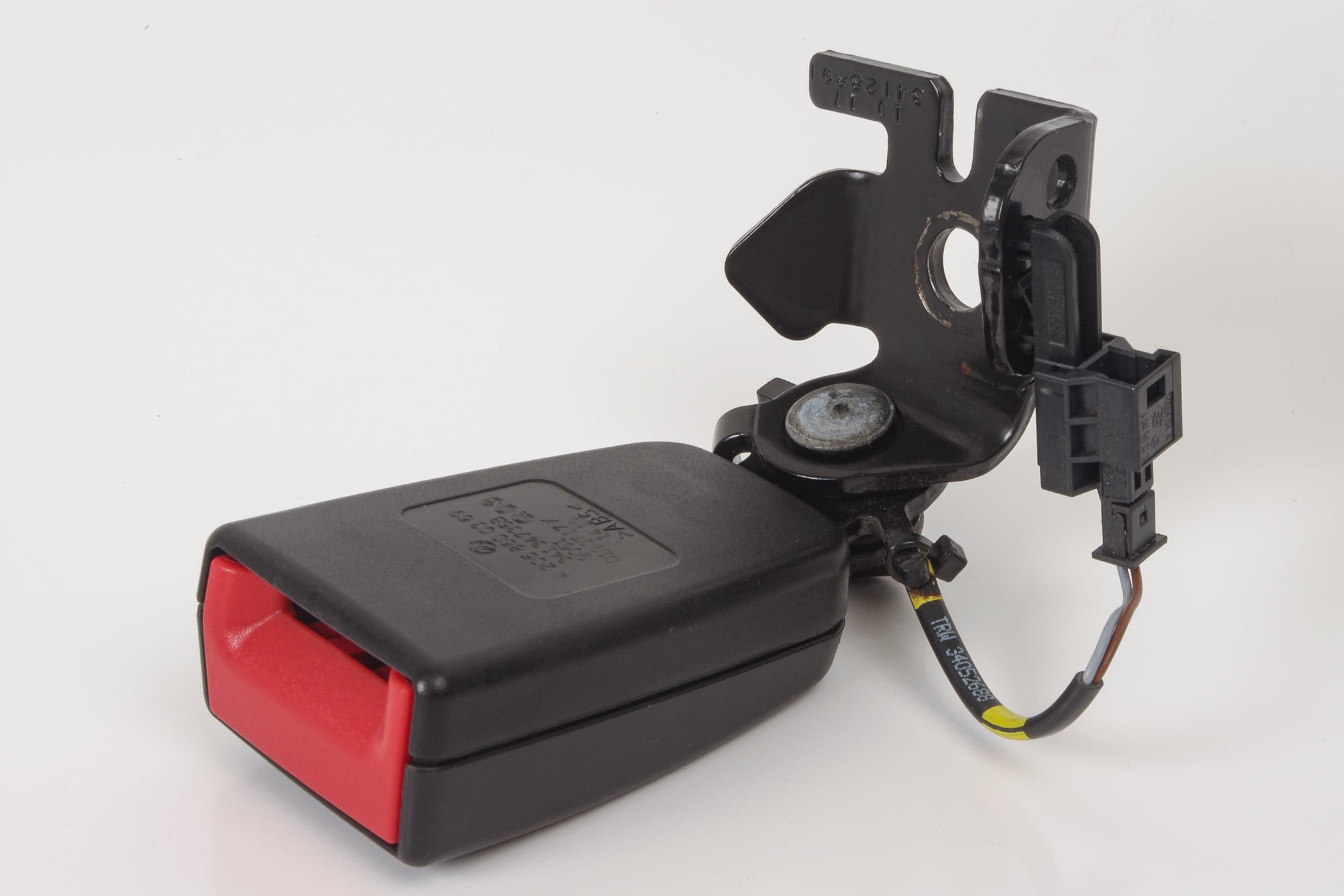 Mercedes 2058600369 Seat Belt Buckle - Rear Left | W205 S205 C X253 GLC