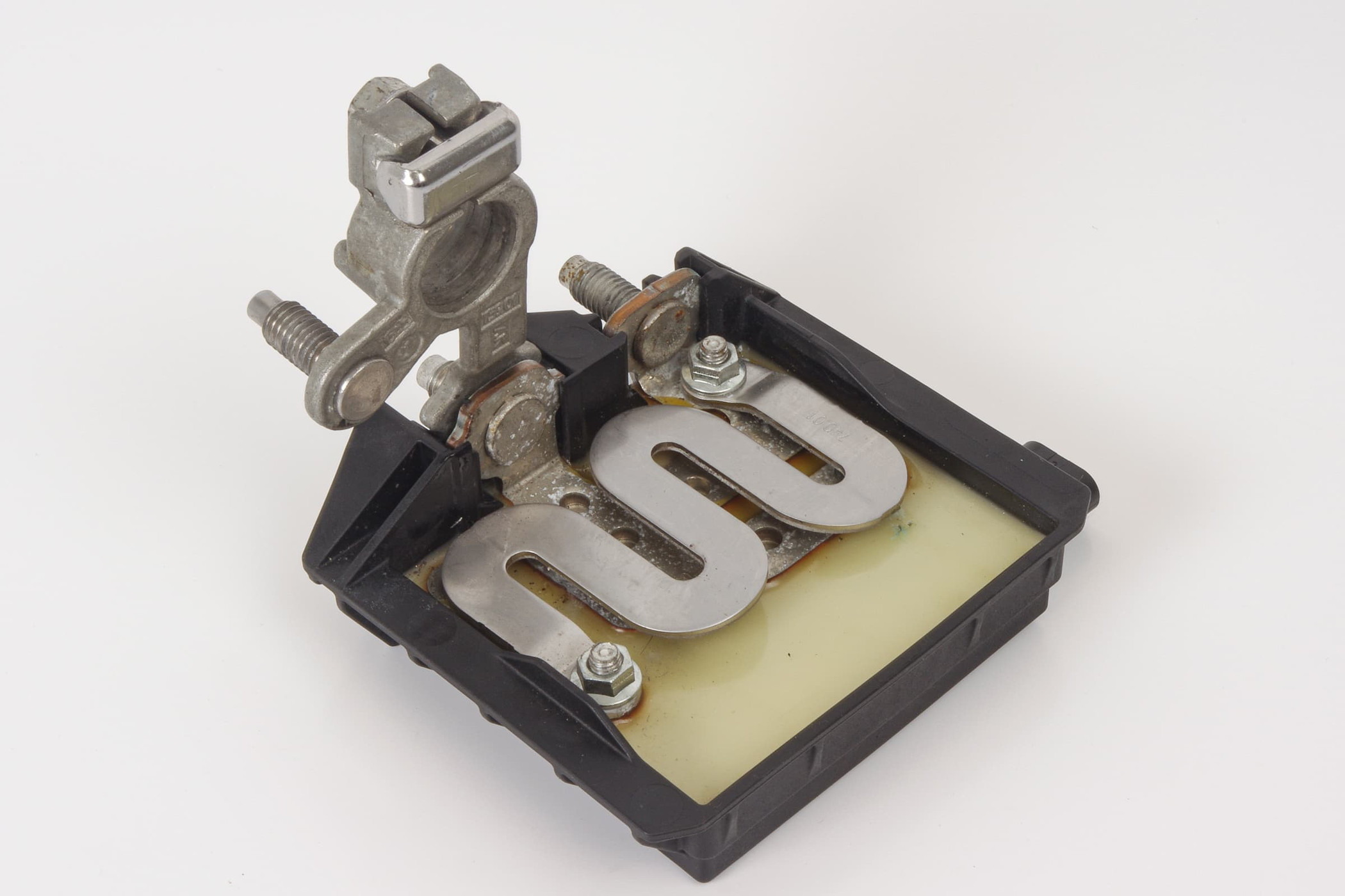 Mercedes 0009061505 Battery Control Unit | C190 R190 GT W205 C W212 W213 C238...