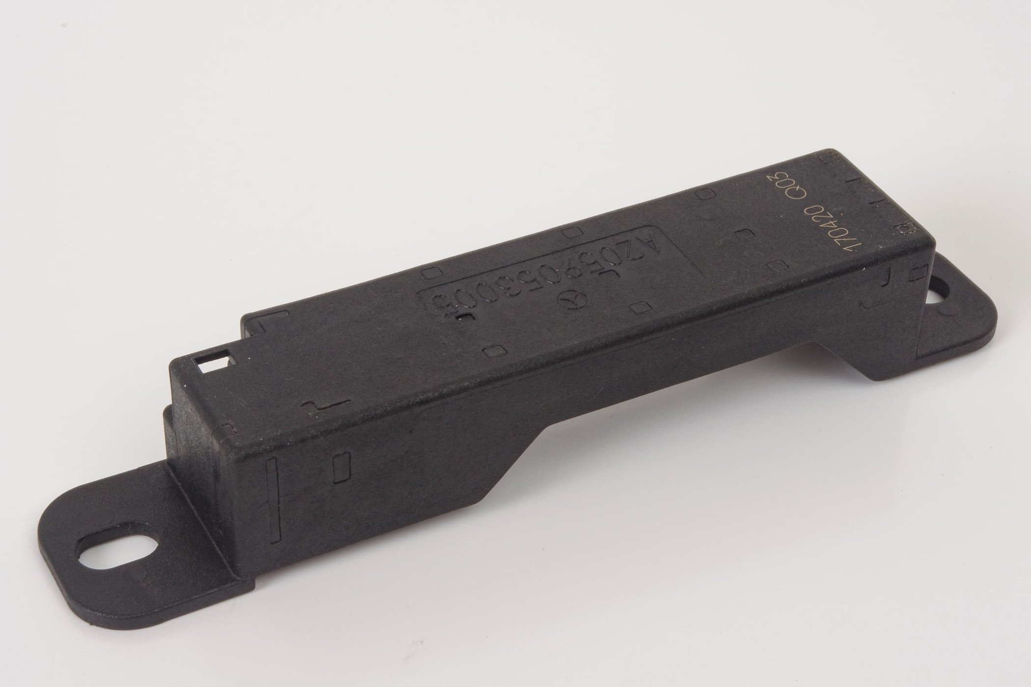 Mercedes 2059053005 Keyless Go Antenna | W117 CLA X156 GLA W166 M X166 GL...