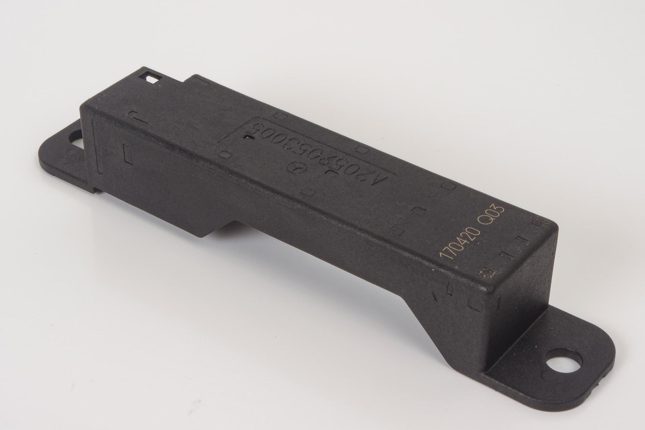 Mercedes 2059053005 Keyless Go Antenna | W117 CLA X156 GLA W166 M X166 GL...