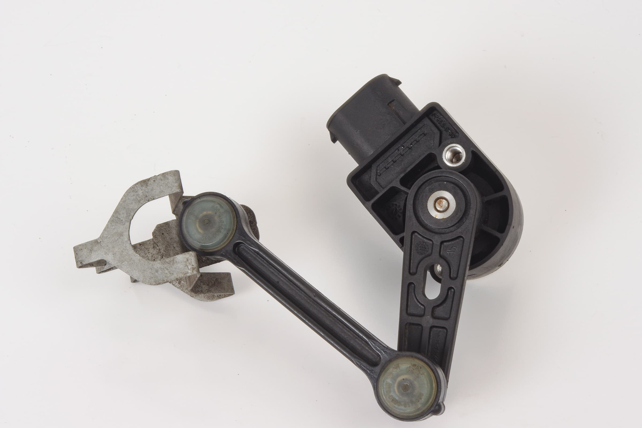 Mercedes 2229050503 Headlight Level Sensor | W205 C C217 W222 S