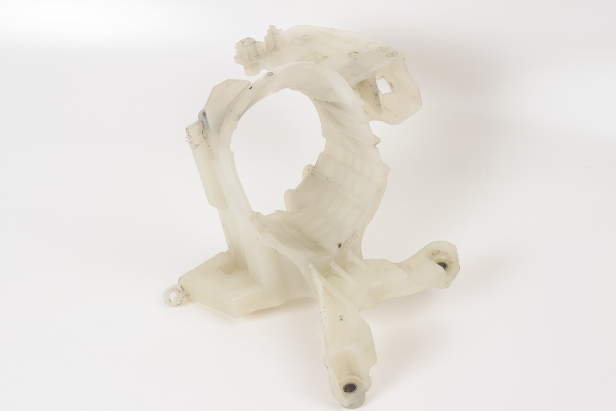 Mercedes 2762000440 Reservoir Bracket | W166 M X166 GL R172 SLK W205 C C207...