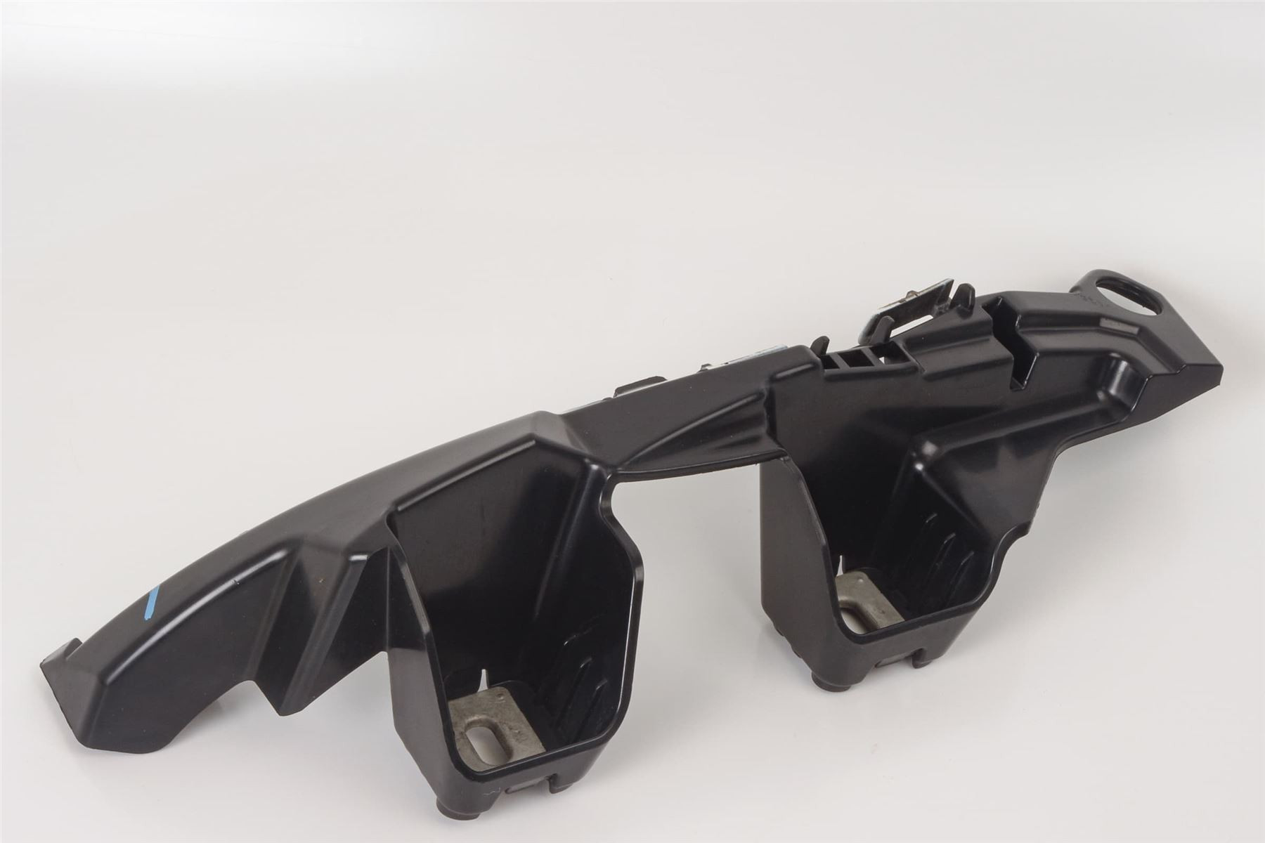 Mercedes 2058850365 Bumper Bracket - Rear Left | W205 V205 C