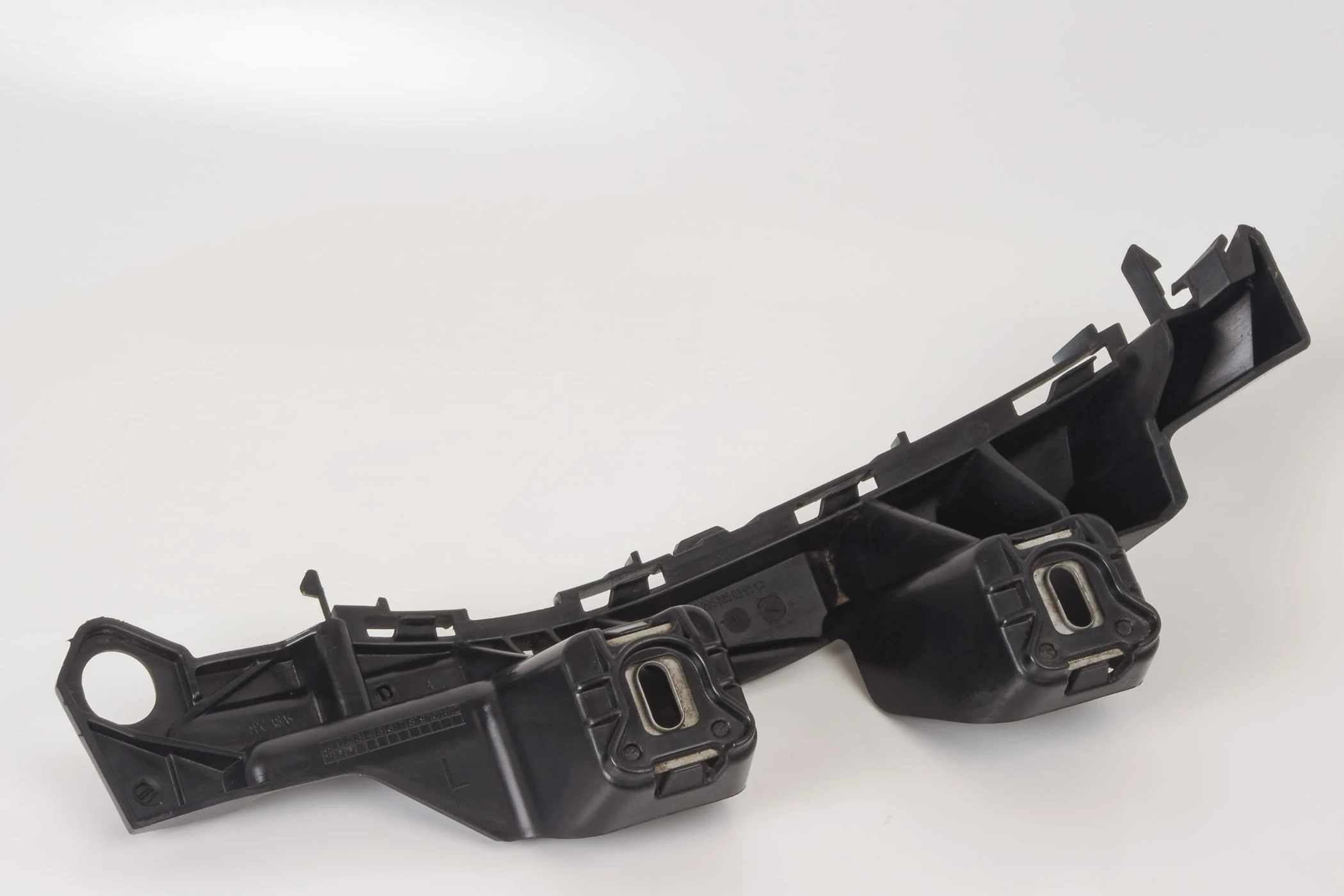 Mercedes 2058850365 Bumper Bracket - Rear Left | W205 V205 C