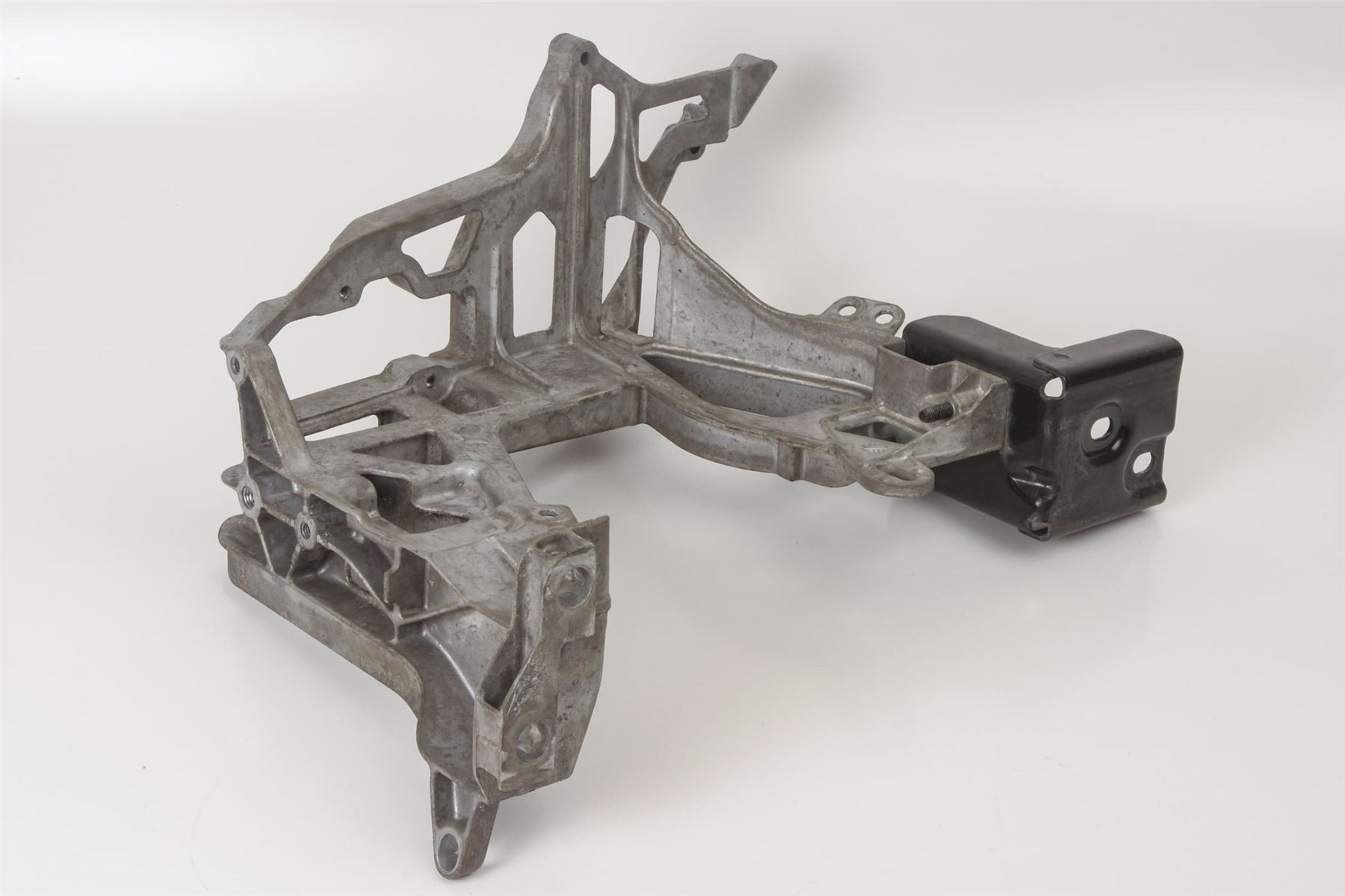 Mercedes 2056221600 Headlight Mounting Bracket - Left | W205 C W213 C238 E