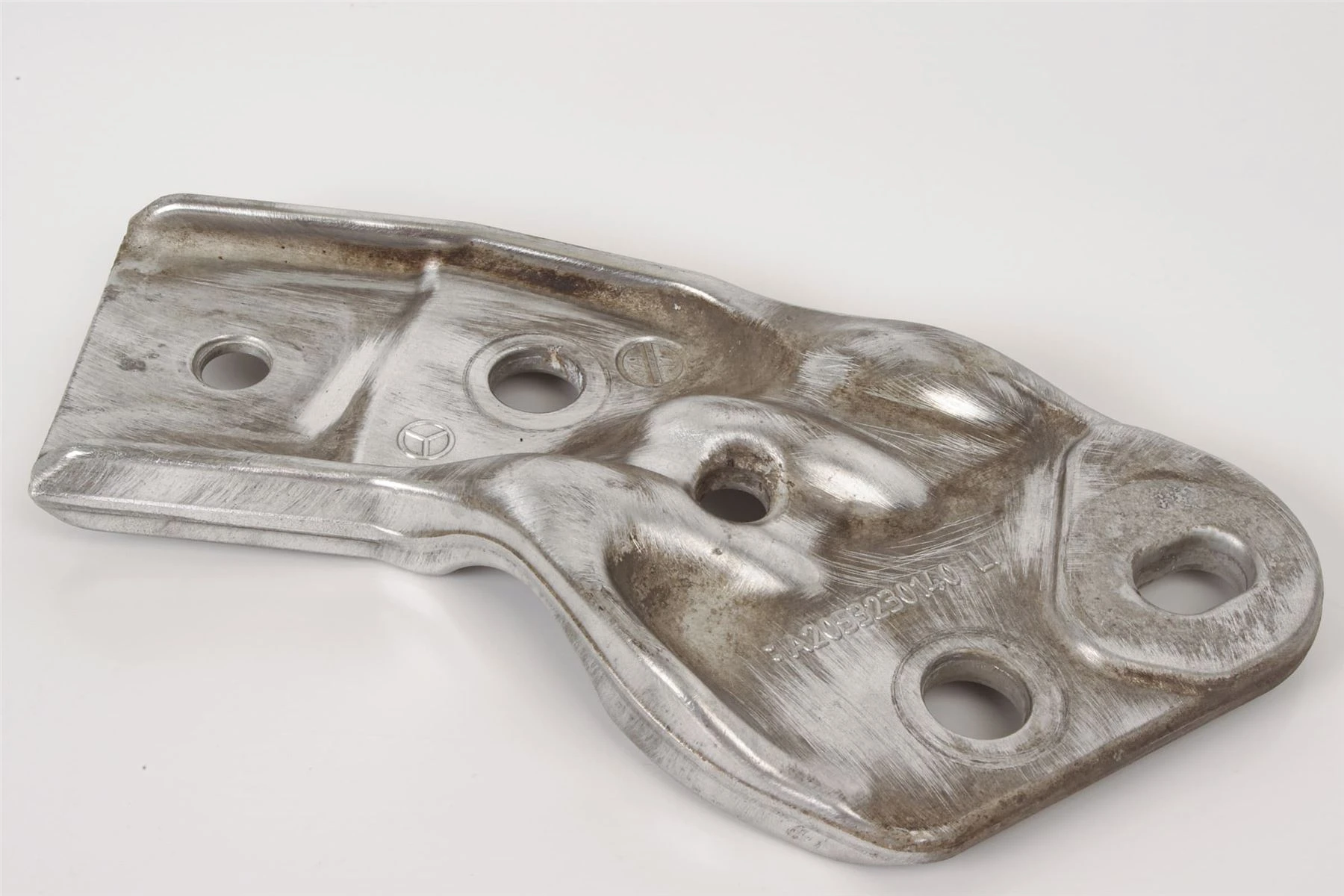 Mercedes 2053230140 Torsion Bar Bracket - Front Left | W205 C