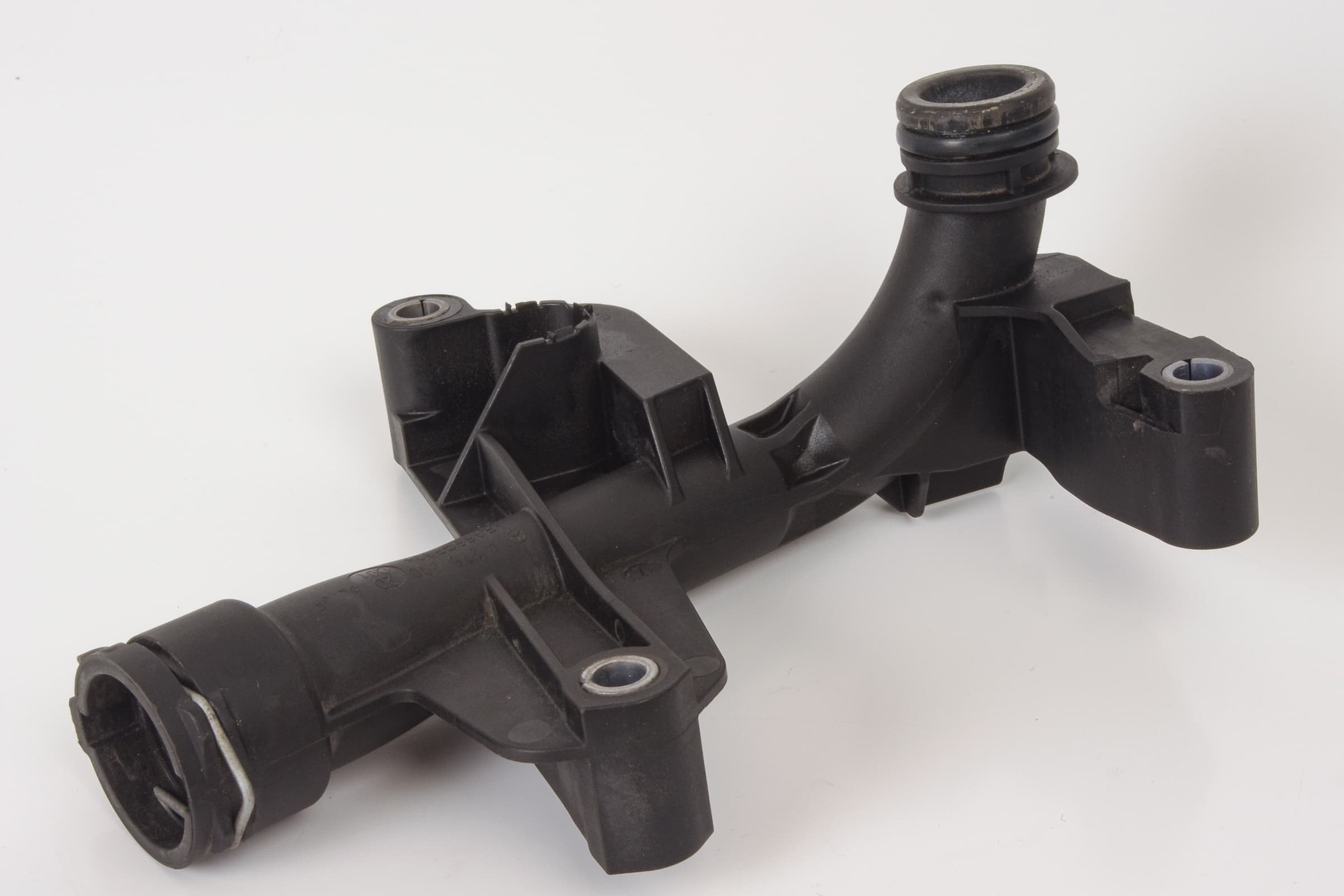 Mercedes 2762002052 Coolant Pipe Manifold - Left | W166 M X166 GL R172 SLK...