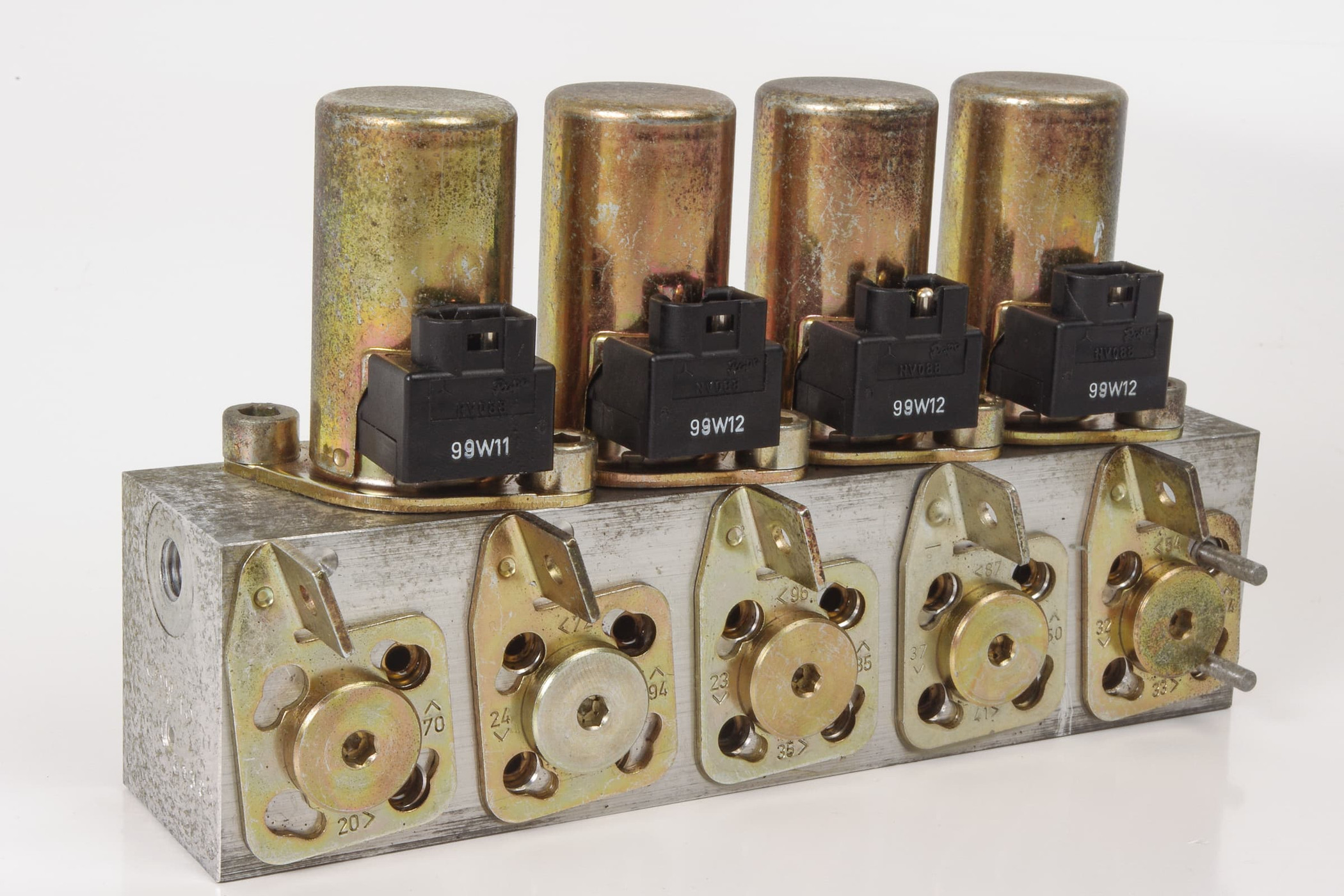 Mercedes 1298002578 Roof Hydraulic Valve Block - Left (a) | R129 SL