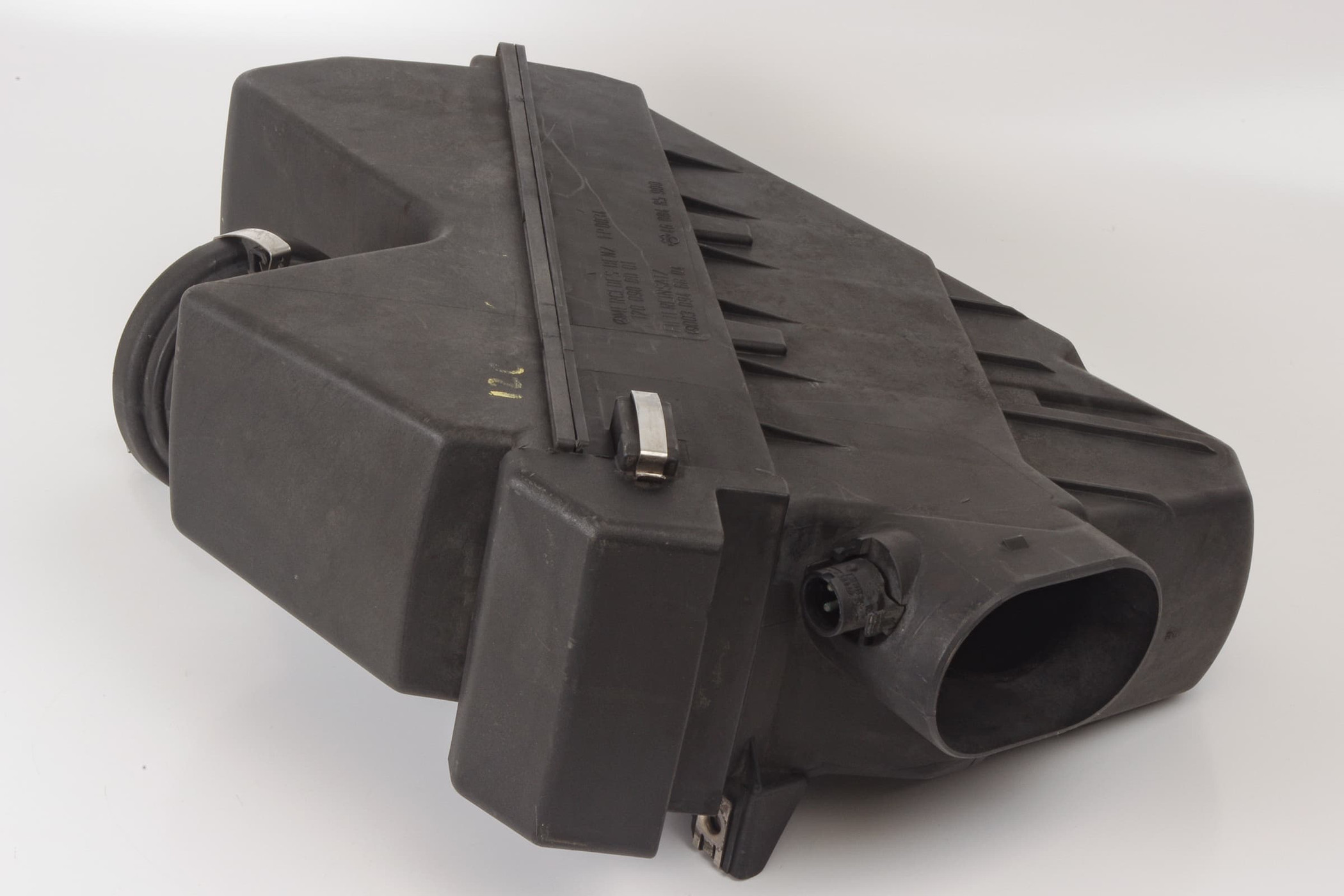 Mercedes 1200900001 Air Box - Right (a) | W140 V140 C140 S