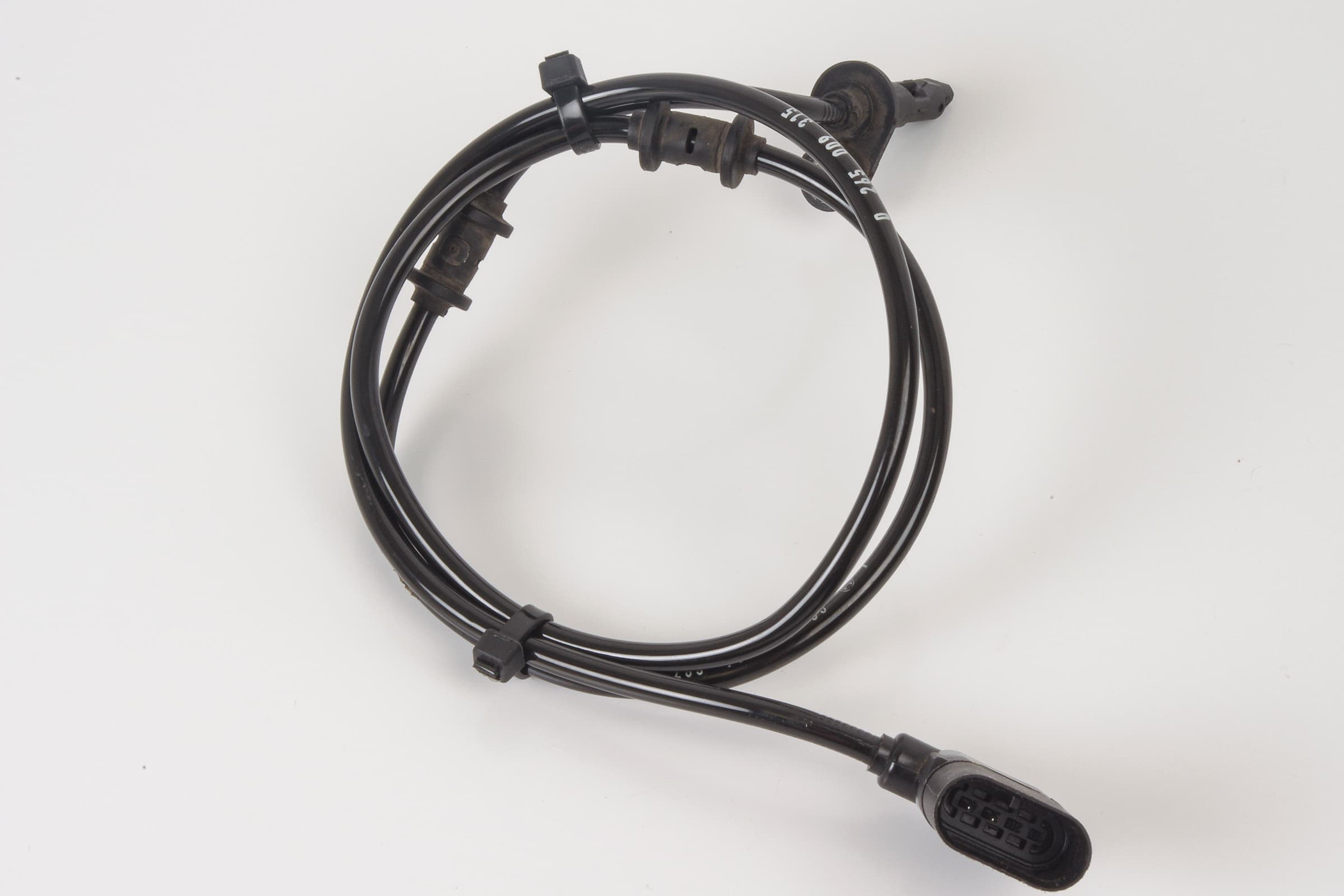 Mercedes 2059058503 ABS Sensor | W205 V205 S205 C205 A205 C