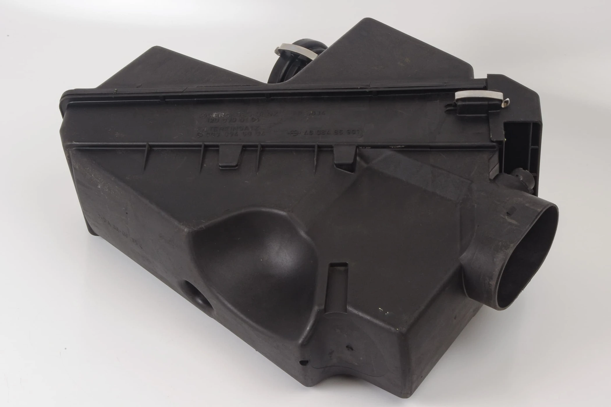 Mercedes 1200900101 Air Box - Left (a) | W140 V140 C140 S