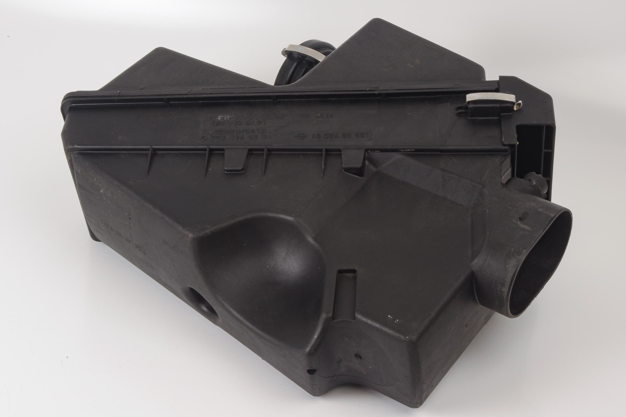 Mercedes 1200900101 Air Box - Left (a) | W140 V140 C140 S