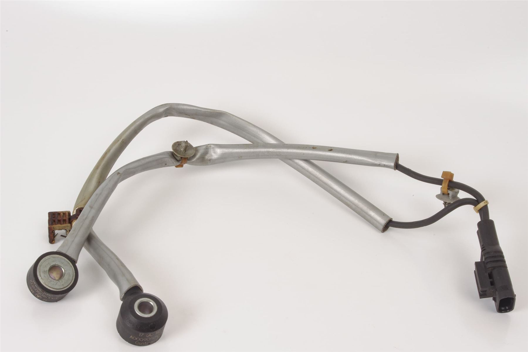 Mercedes 0009050902 Knock Sensor | W166 M X166 GL R172 SLK W205 C C207 A207...