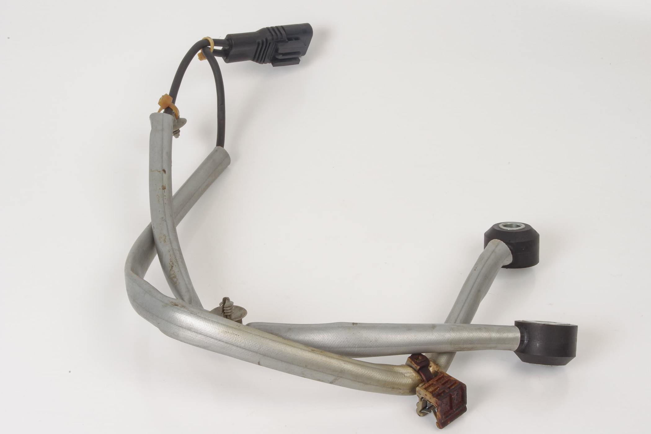 Mercedes 0009050902 Knock Sensor | W166 M X166 GL R172 SLK W205 C C207 A207...