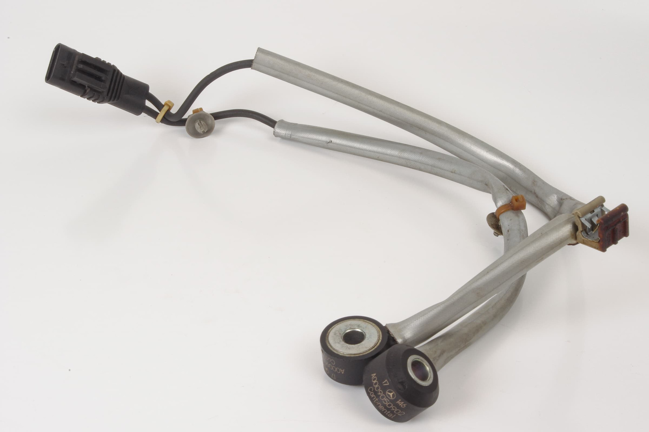 Mercedes 0009050902 Knock Sensor | W166 M X166 GL R172 SLK W205 C C207 A207...