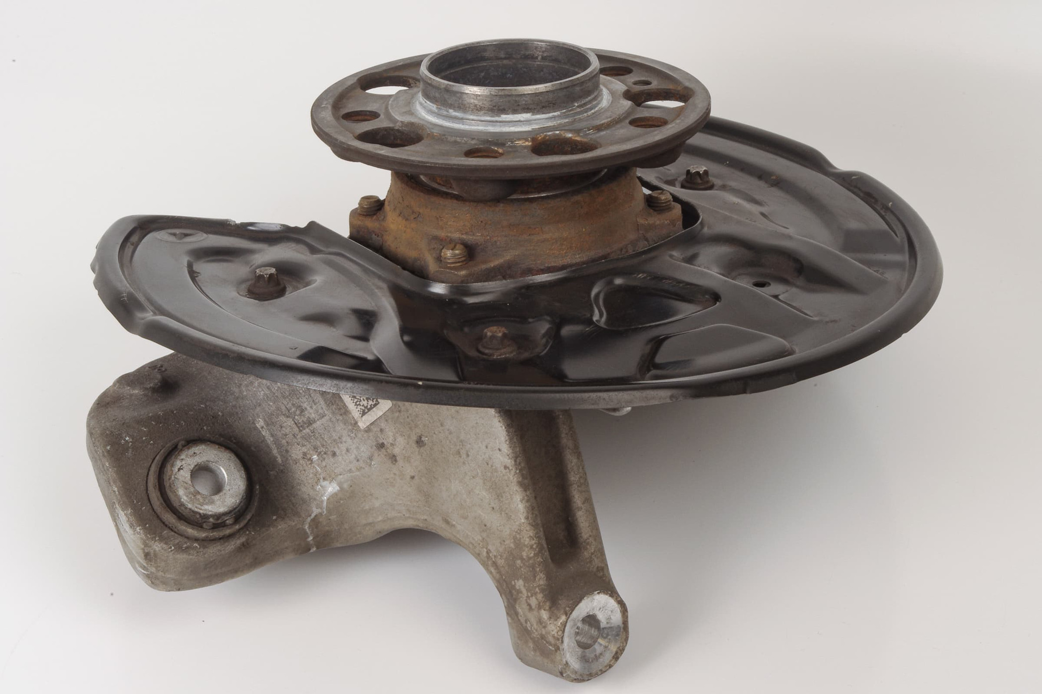 Mercedes 2053508808 AMG Wheel Carrier - Rear Right | W205 V205 S205 C205 A205 C