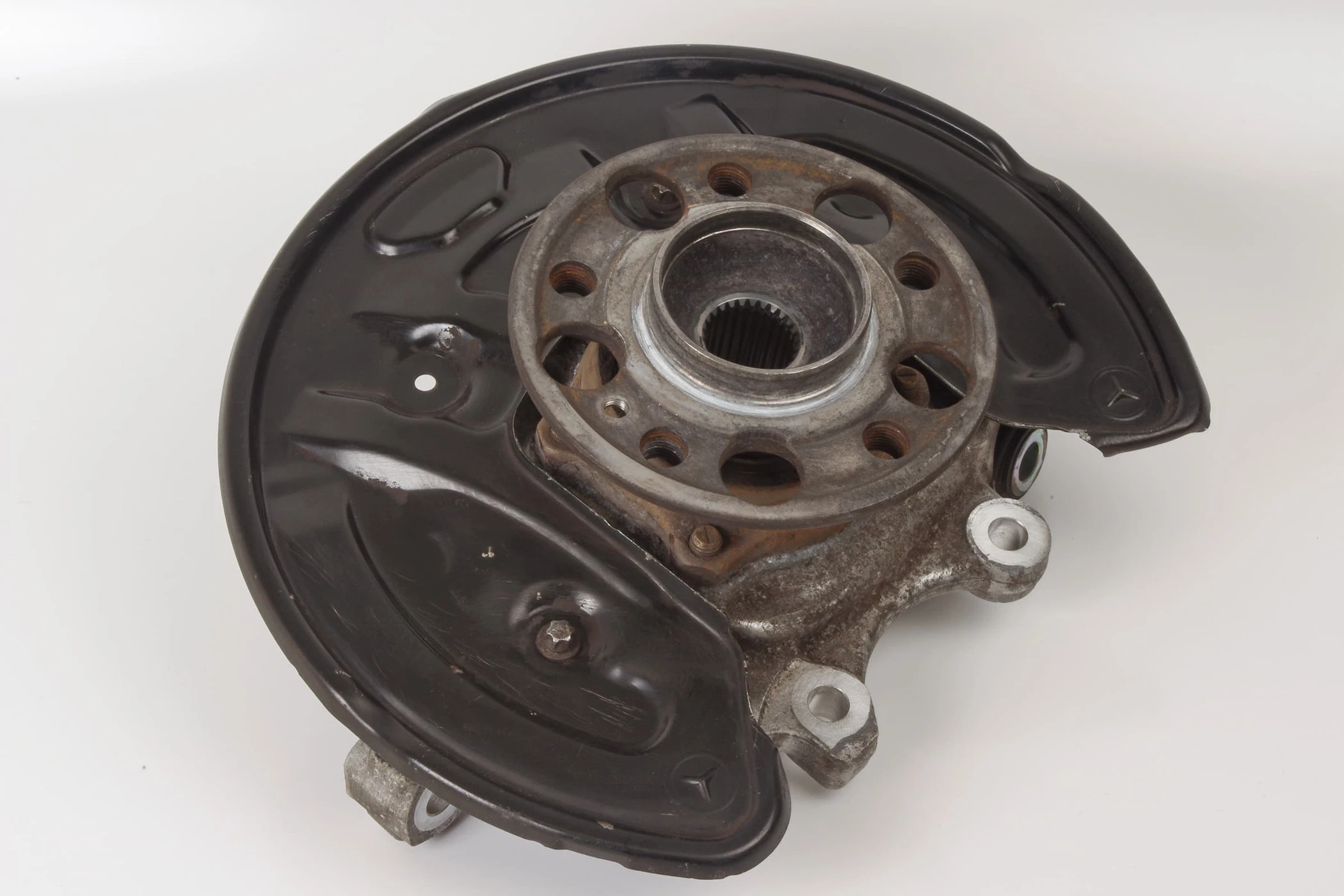 Mercedes 2053508808 AMG Wheel Carrier - Rear Right | W205 V205 S205 C205 A205 C