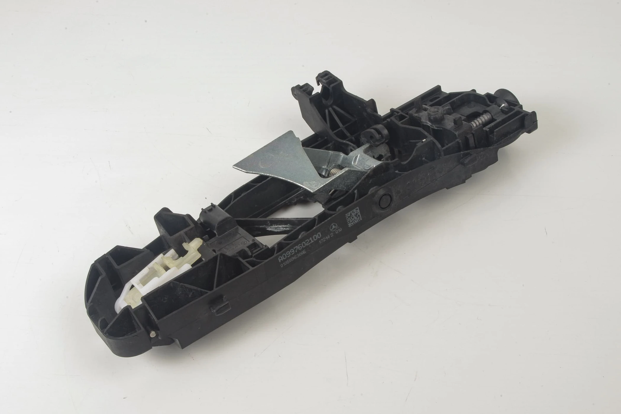 Mercedes 0997604600 Exterior Door Handle Mechanism - Front Left | C190 R190...