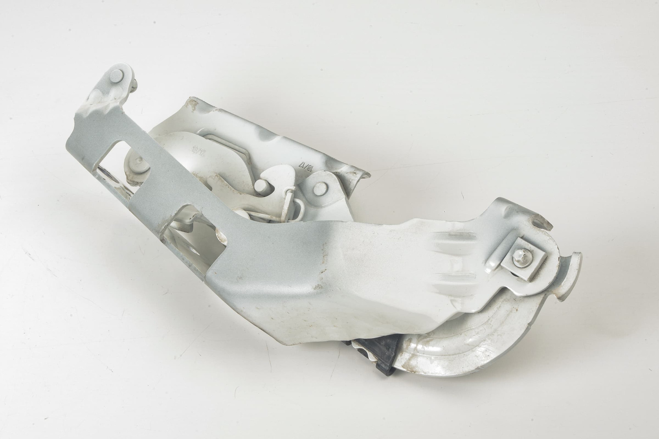 Mercedes 2058800828 Bonnet Hinge - Left | W205 S205 C205 A205 C