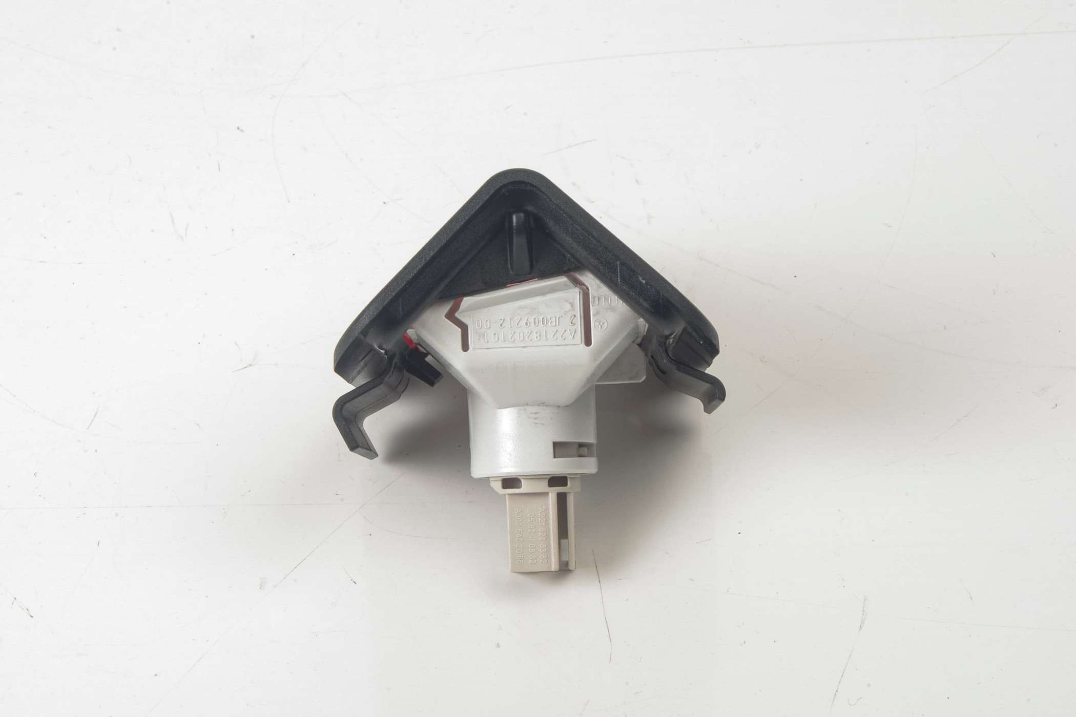 Mercedes 2218202101 Interior Boot Light | W117 CLA X156 GLA R172 SLK W176 A...
