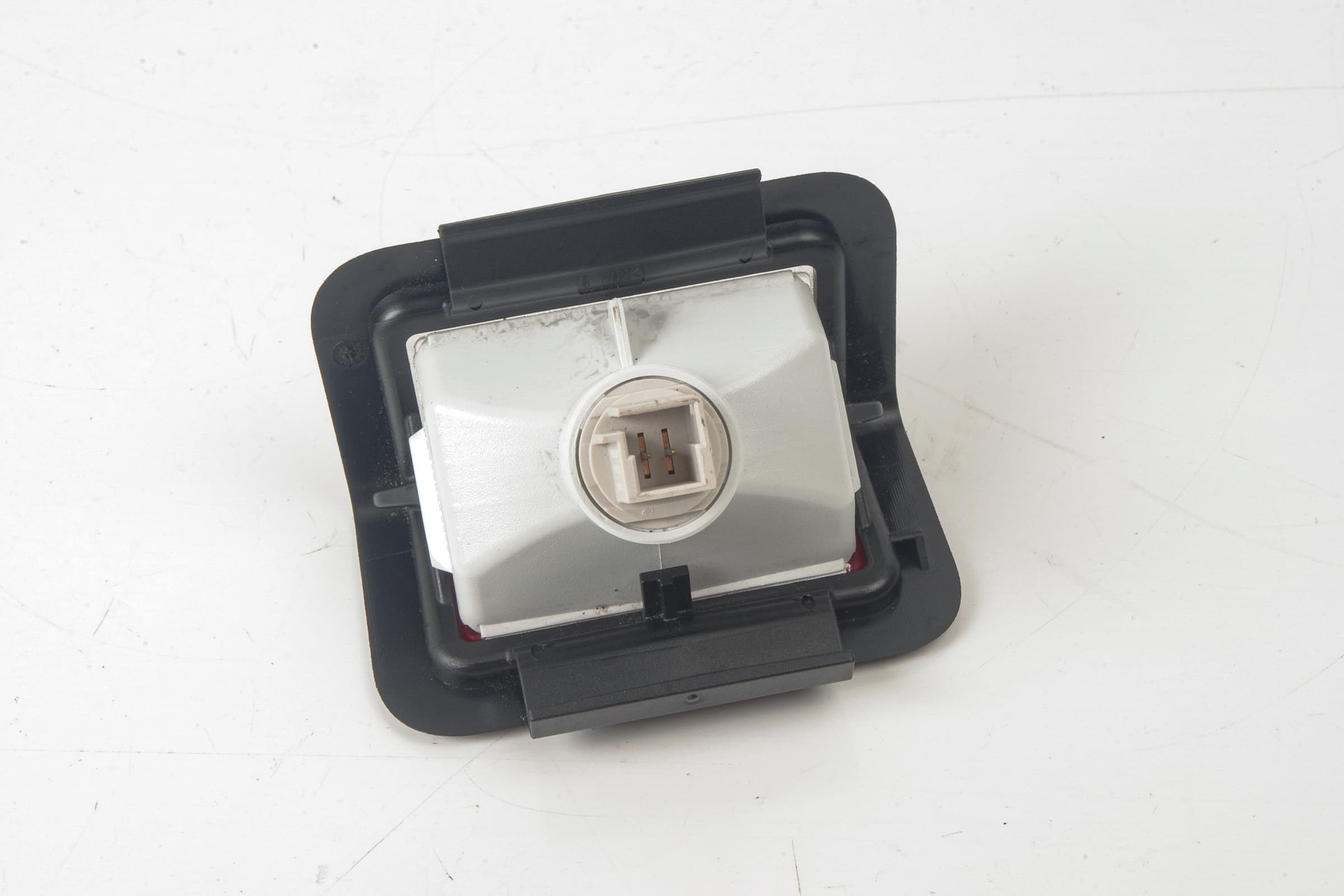 Mercedes 2218202101 Interior Boot Light | W117 CLA X156 GLA R172 SLK W176 A...