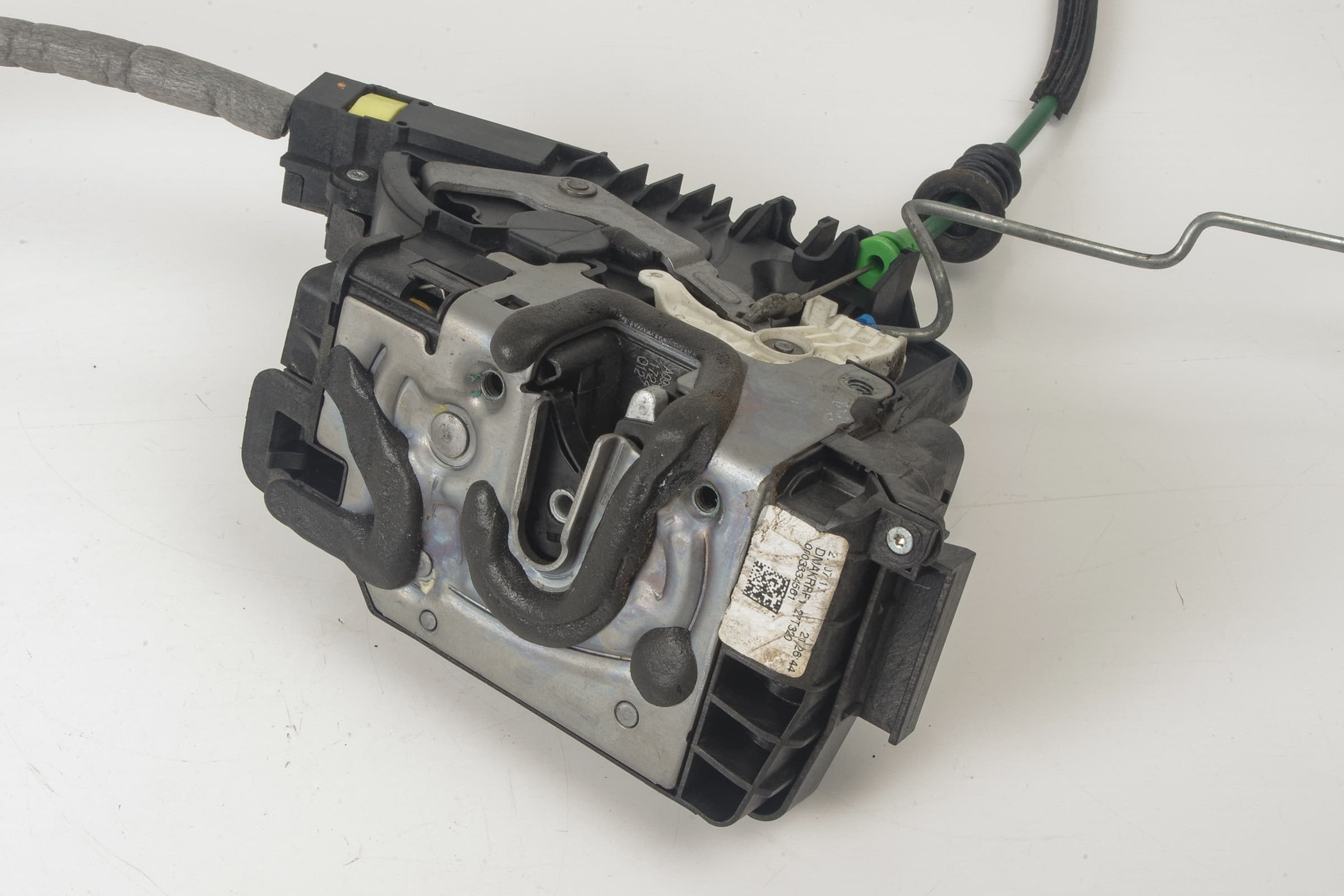 Mercedes 0997304200 Door Lock - Rear Right | W205 C W213 E W222 S X253 GLC...
