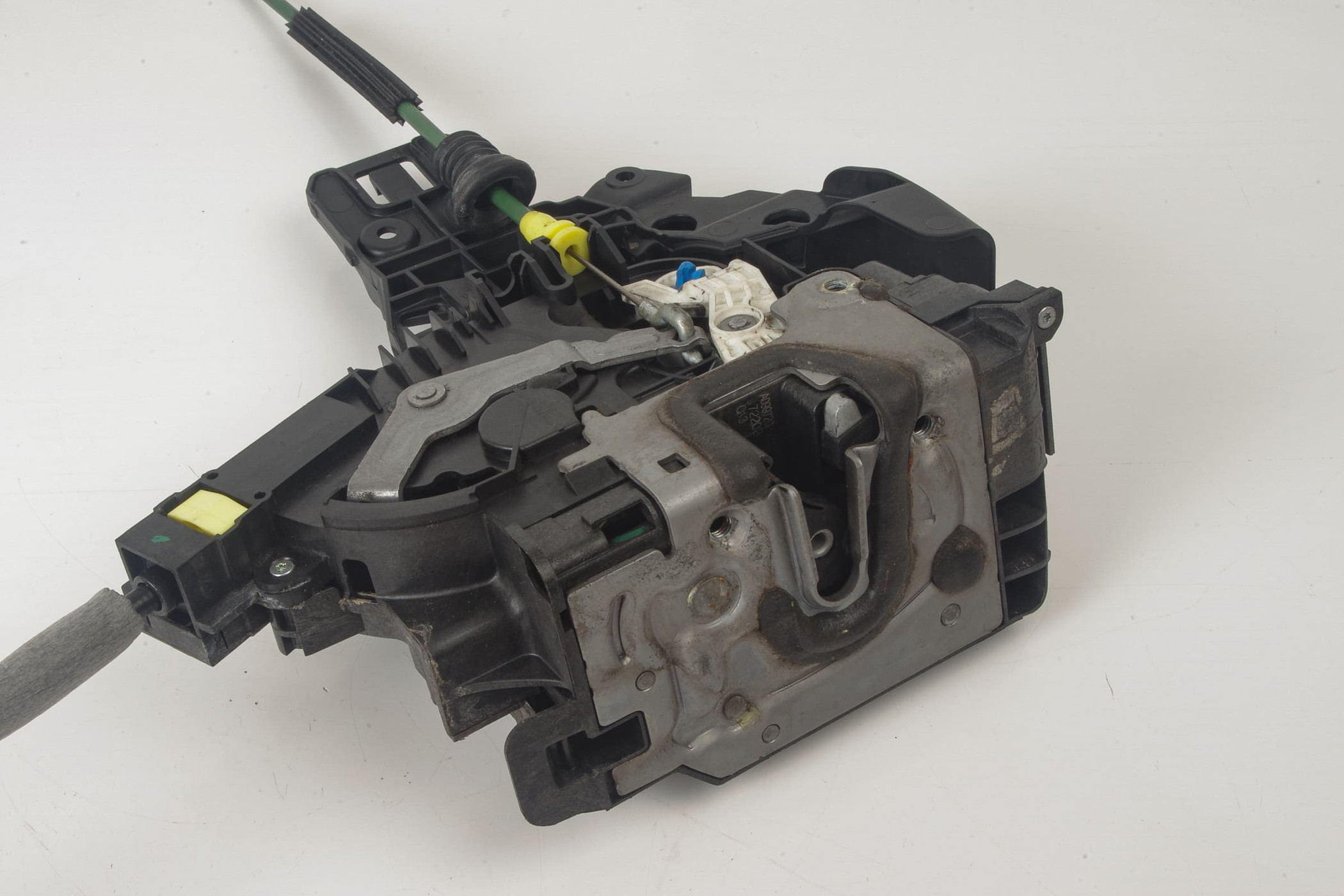 Mercedes 0997202000 Door Lock - Front Right | W205 C W213 E W222 S X253 GLC