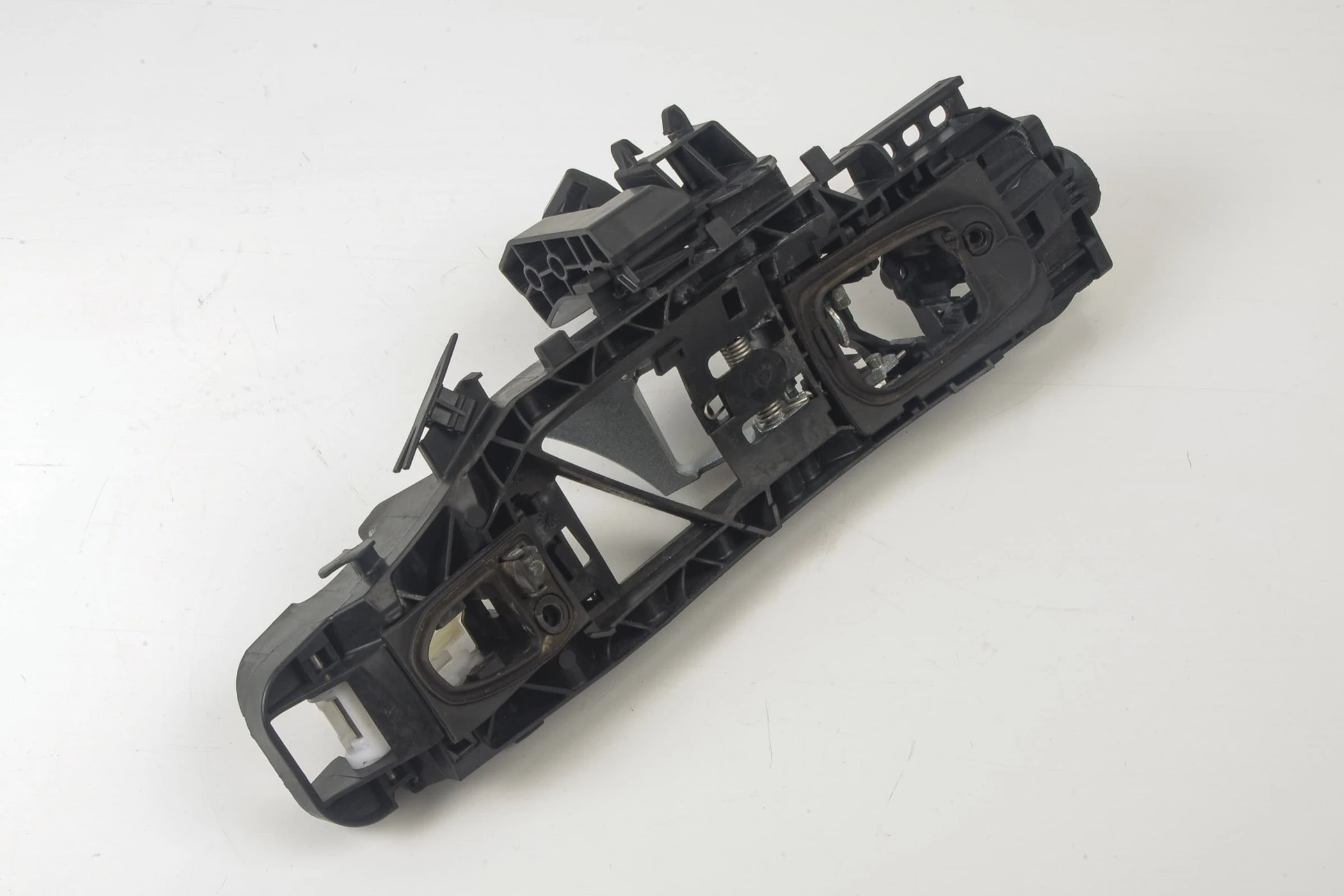 Mercedes 0997602200 Exterior Door Handle Mechanism - Rear Right | C190 R190...