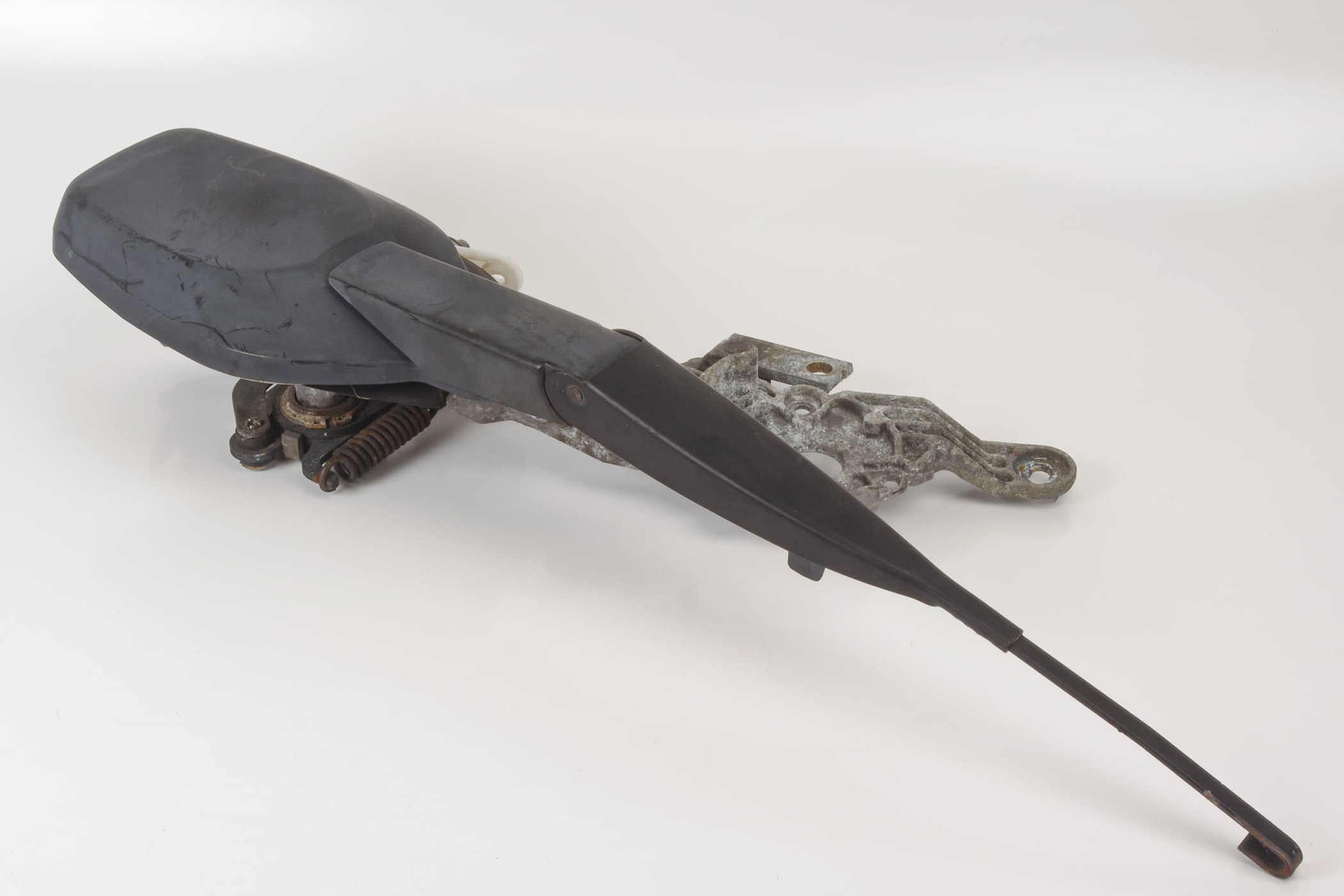 Mercedes 0018201207 Wiper Mechanism | R129 SL