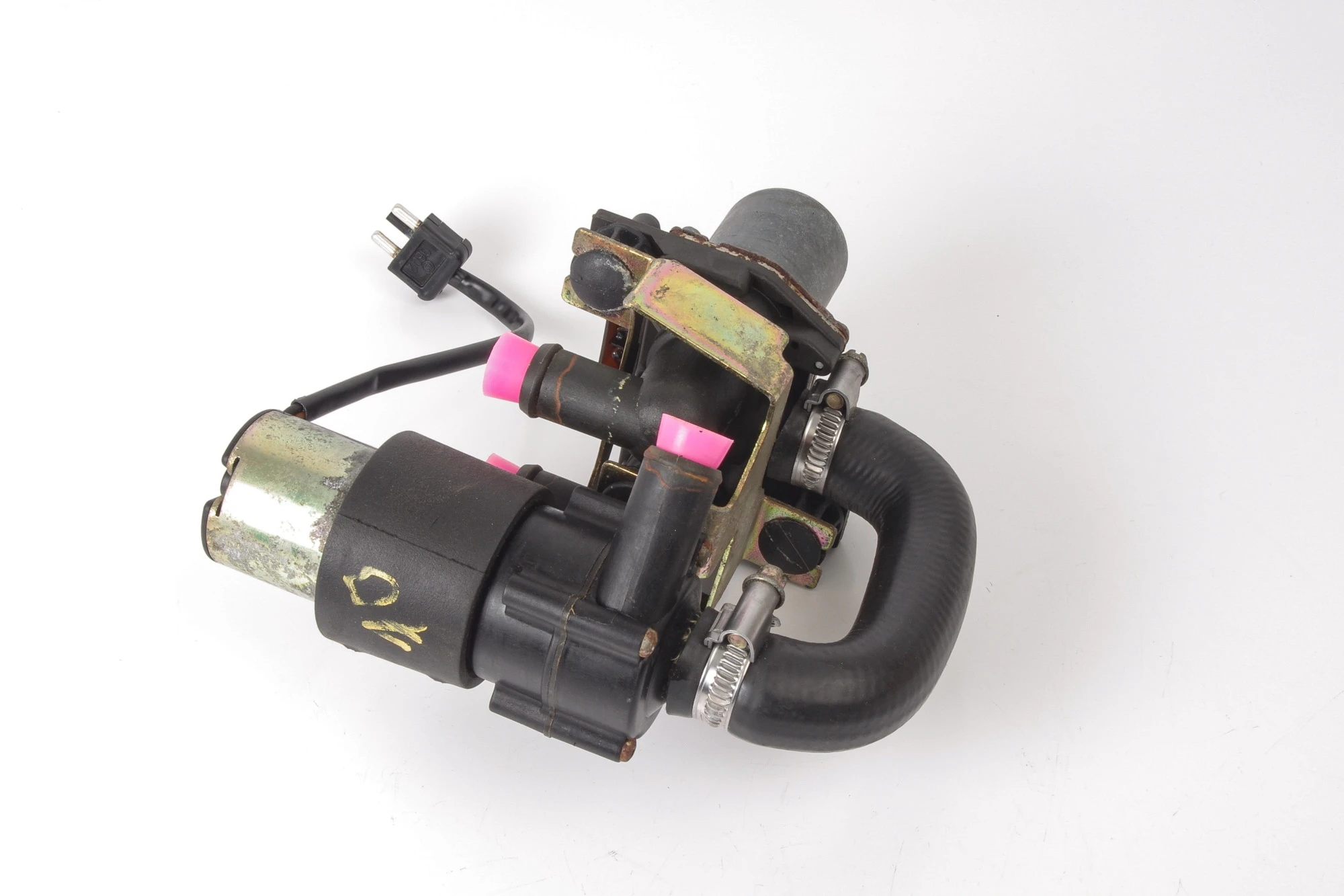 Mercedes 0008306584 Heater Duo Valve (a) | W124 E R129 SL