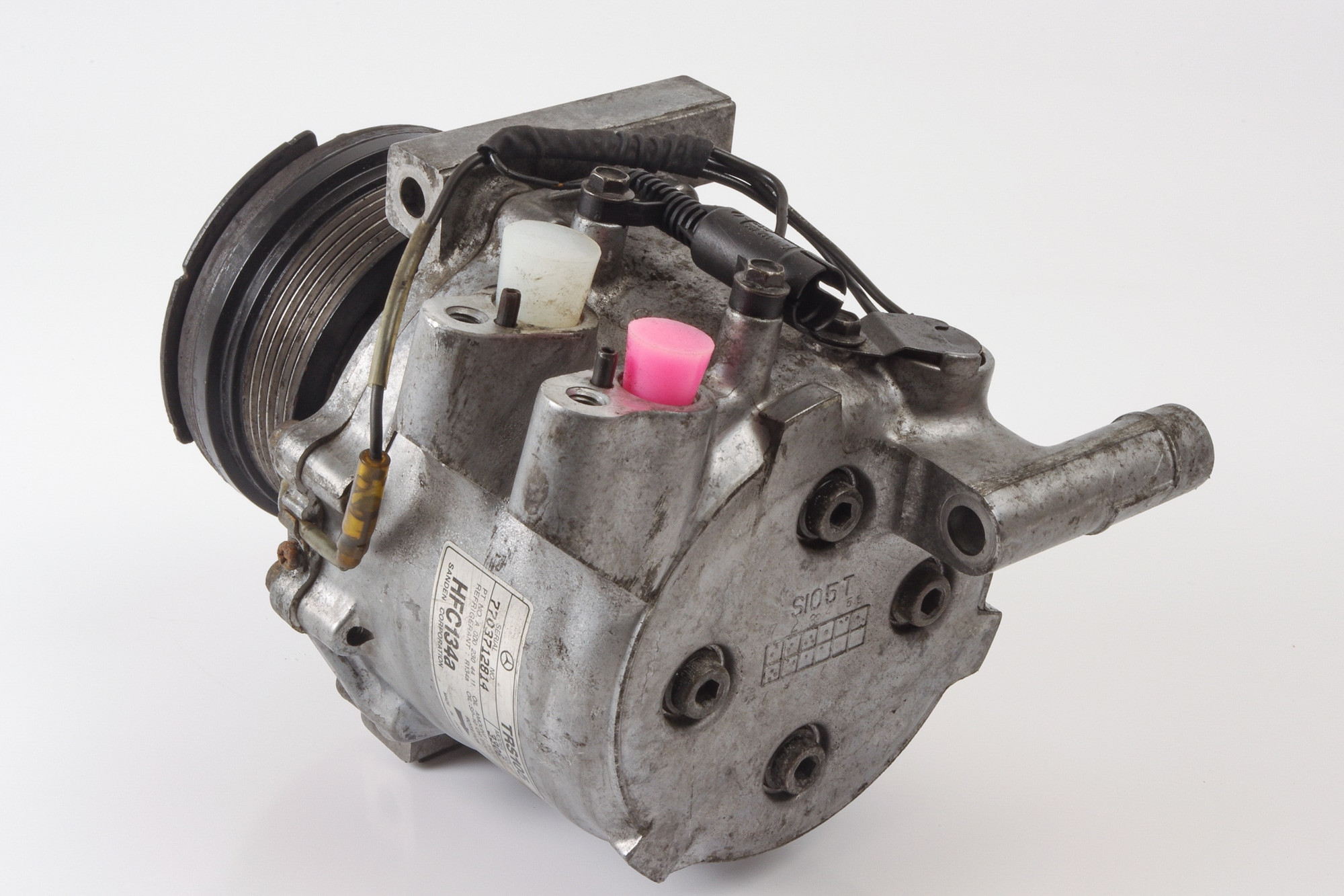 Mercedes 0002304411 A/C Compressor | R129 SL