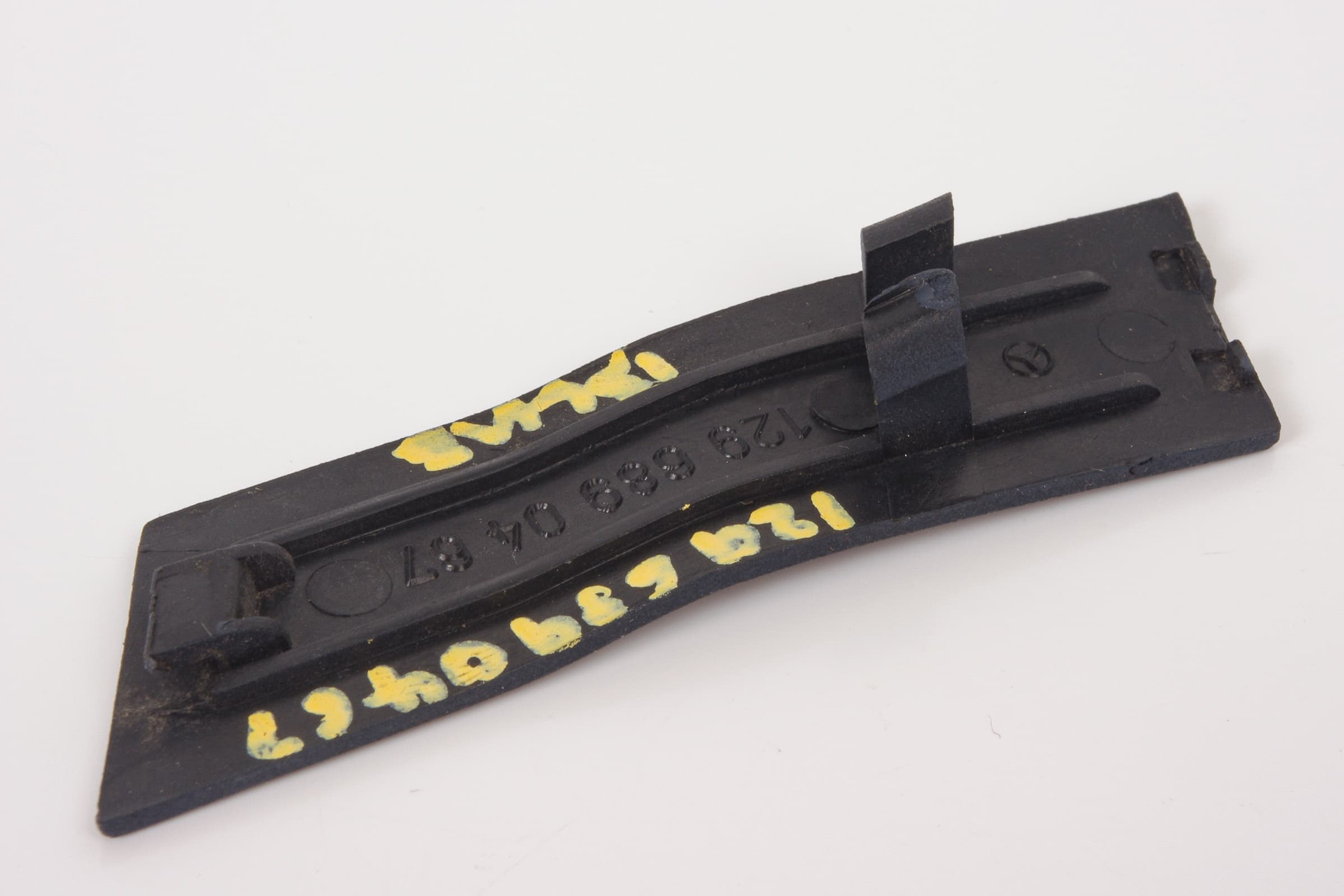 Mercedes 1296890467 Dashboard Speaker Opening - Right Blue (a) | R129 SL