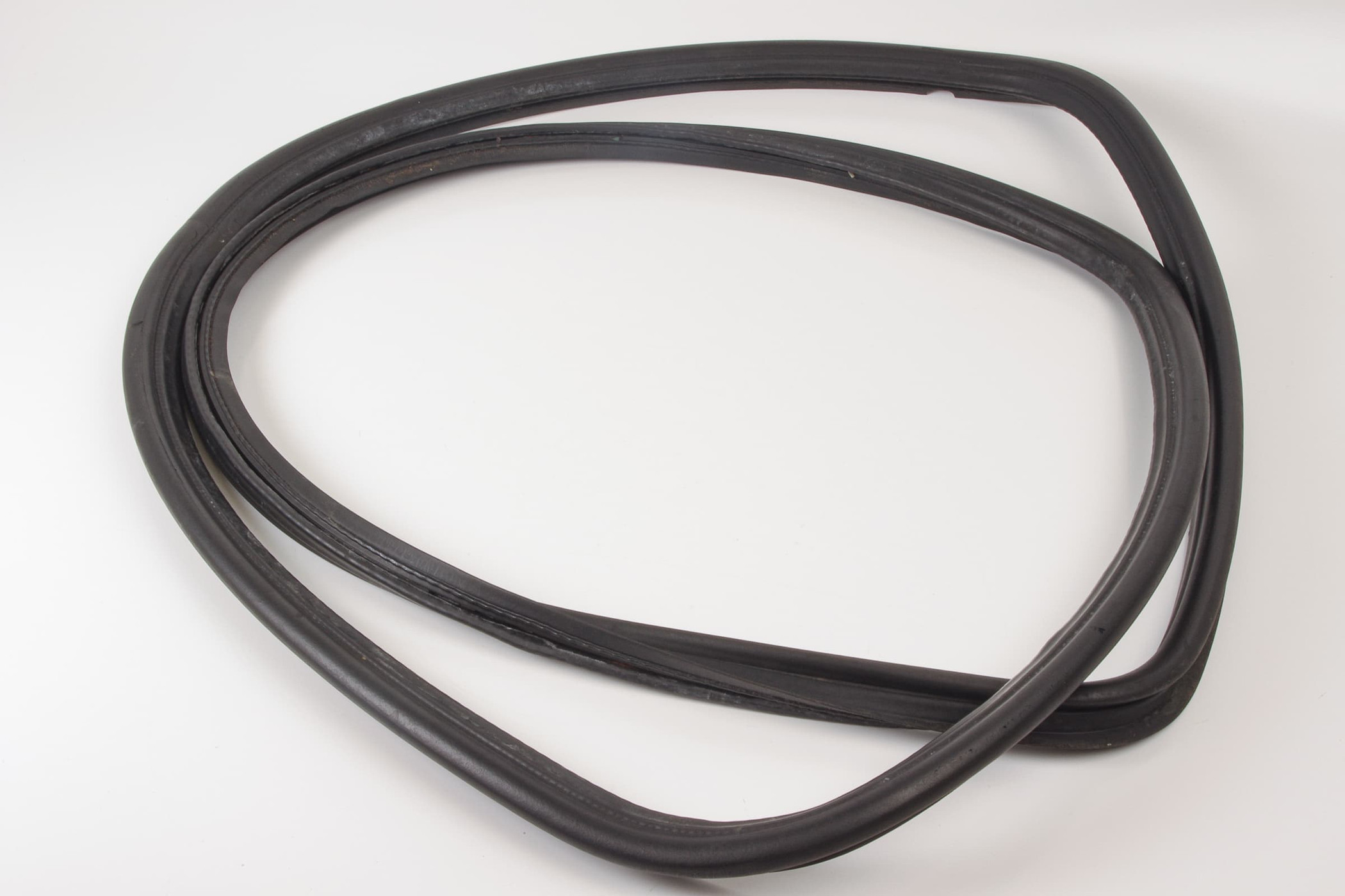 Mercedes 1297580098 Boot Seal | R129 SL