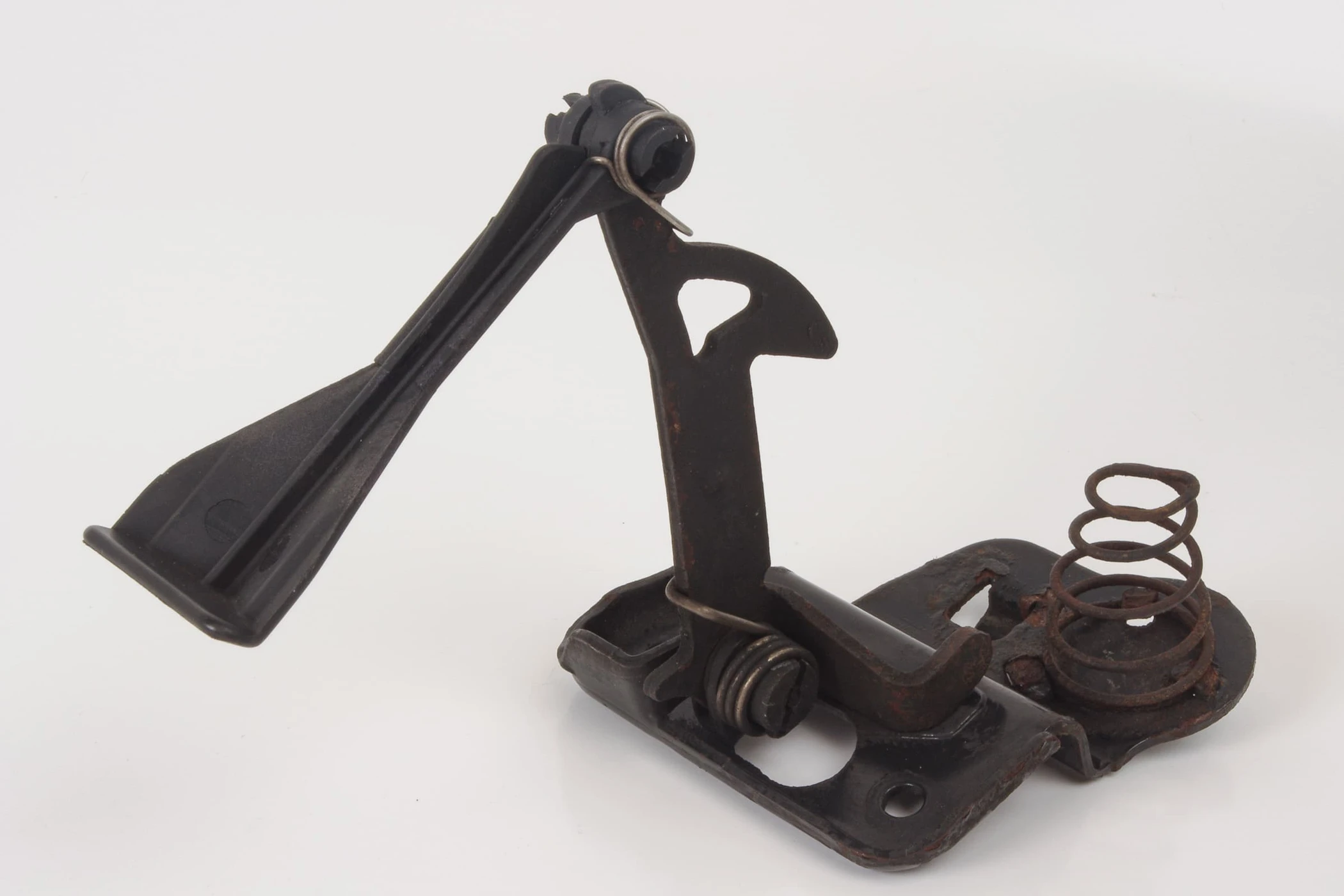 Mercedes 1408800964 Bonnet Catch (a) | R129 SL C140 S