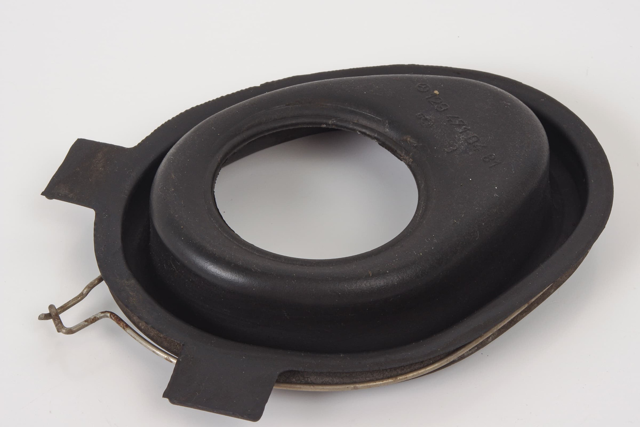 Mercedes 1294710481 Fuel Strainer Gasket - Right | R129 SL