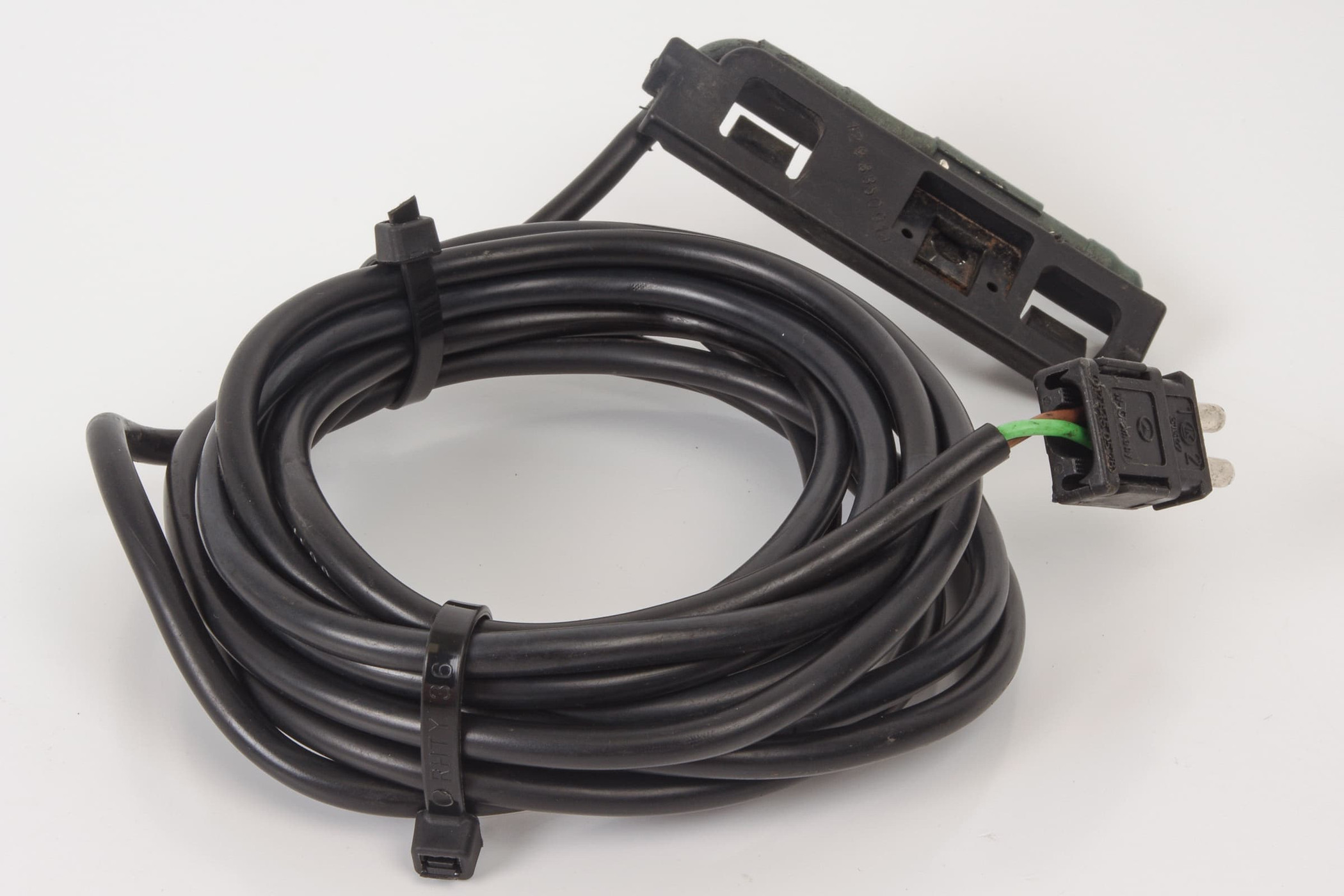 Mercedes 0085420817 Temperature Sensor | S124 W124 C124 E W201 C