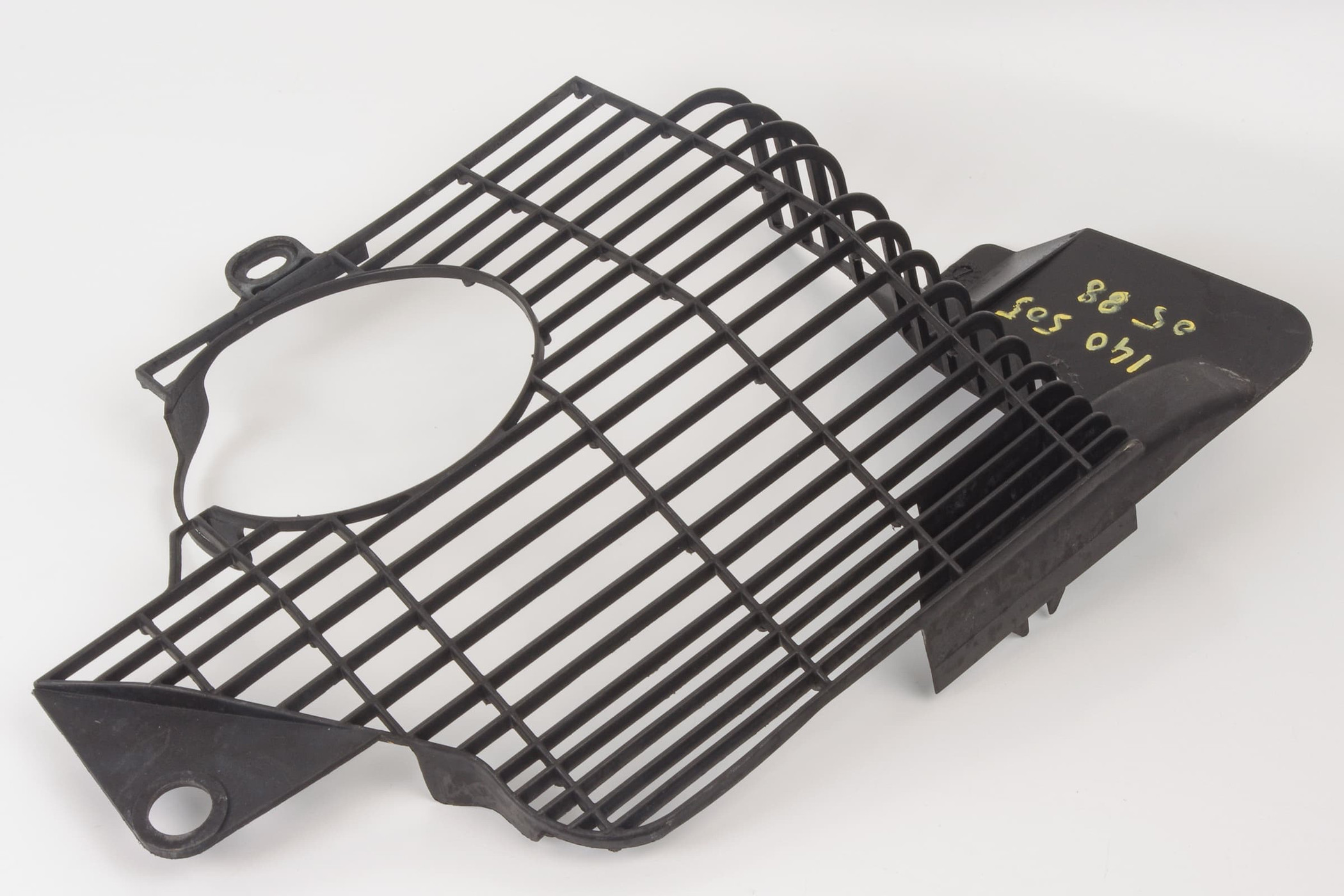 Mercedes 1405050588 Fan Shroud - Right | C140 S
