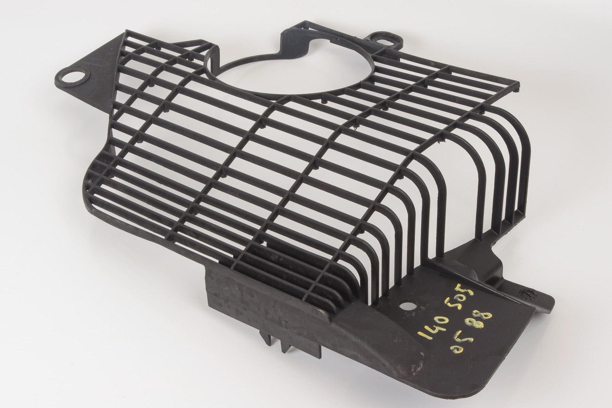 Mercedes 1405050588 Fan Shroud - Right (a) | C140 S