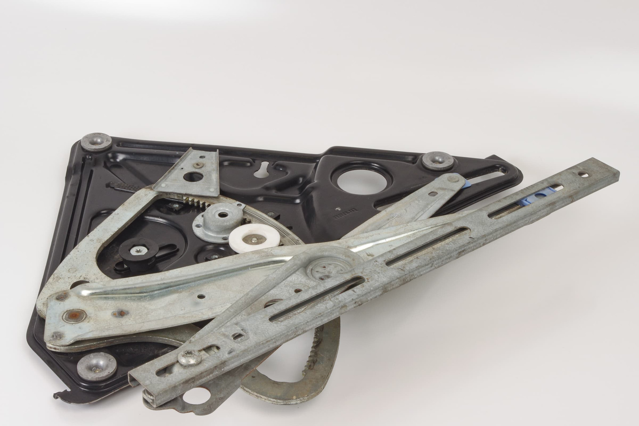 Mercedes 1407200746 Window Regulator - Front Left | C140 S