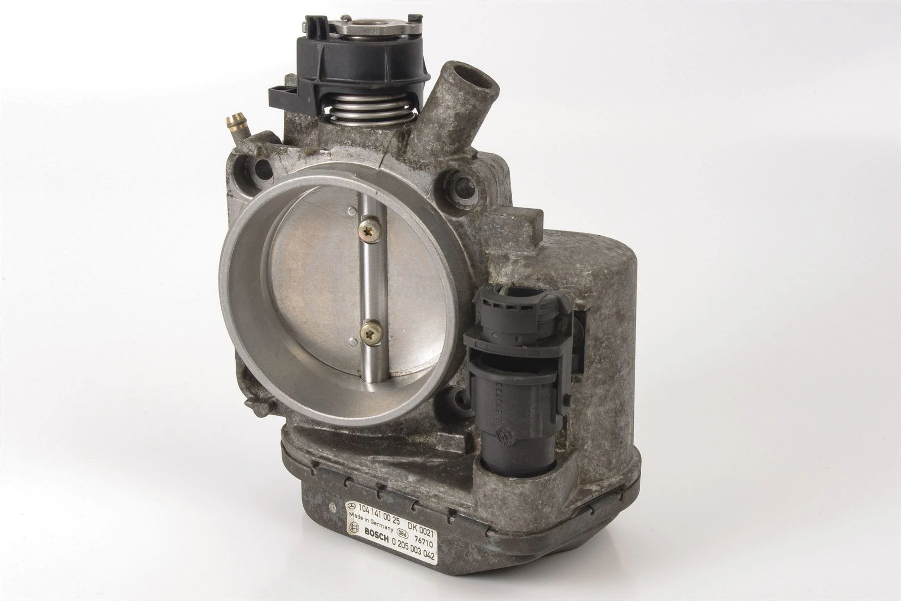 Mercedes 1041410025 Throttle Body | R107 R129 SL W140 V140 S W202 C W210 E