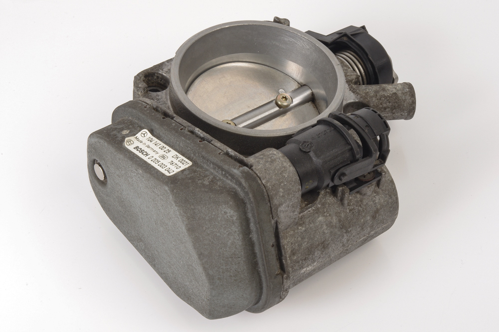 Mercedes 1041410025 Throttle Body | R107 R129 SL W140 V140 S W202 C W210 E