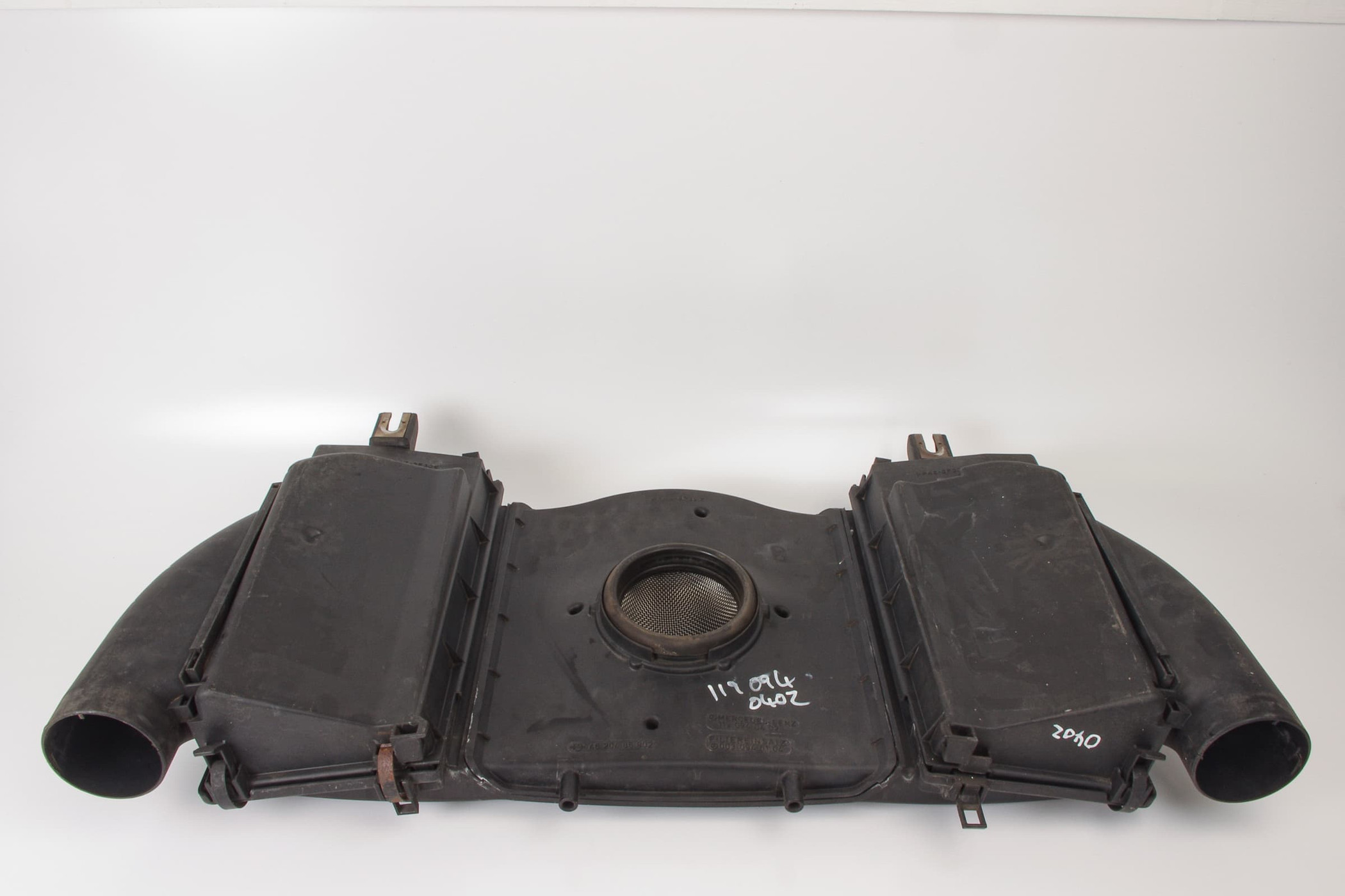 Mercedes 1190940402 Air Box (a) | W124 E R129 SL W140 V140 C140 S